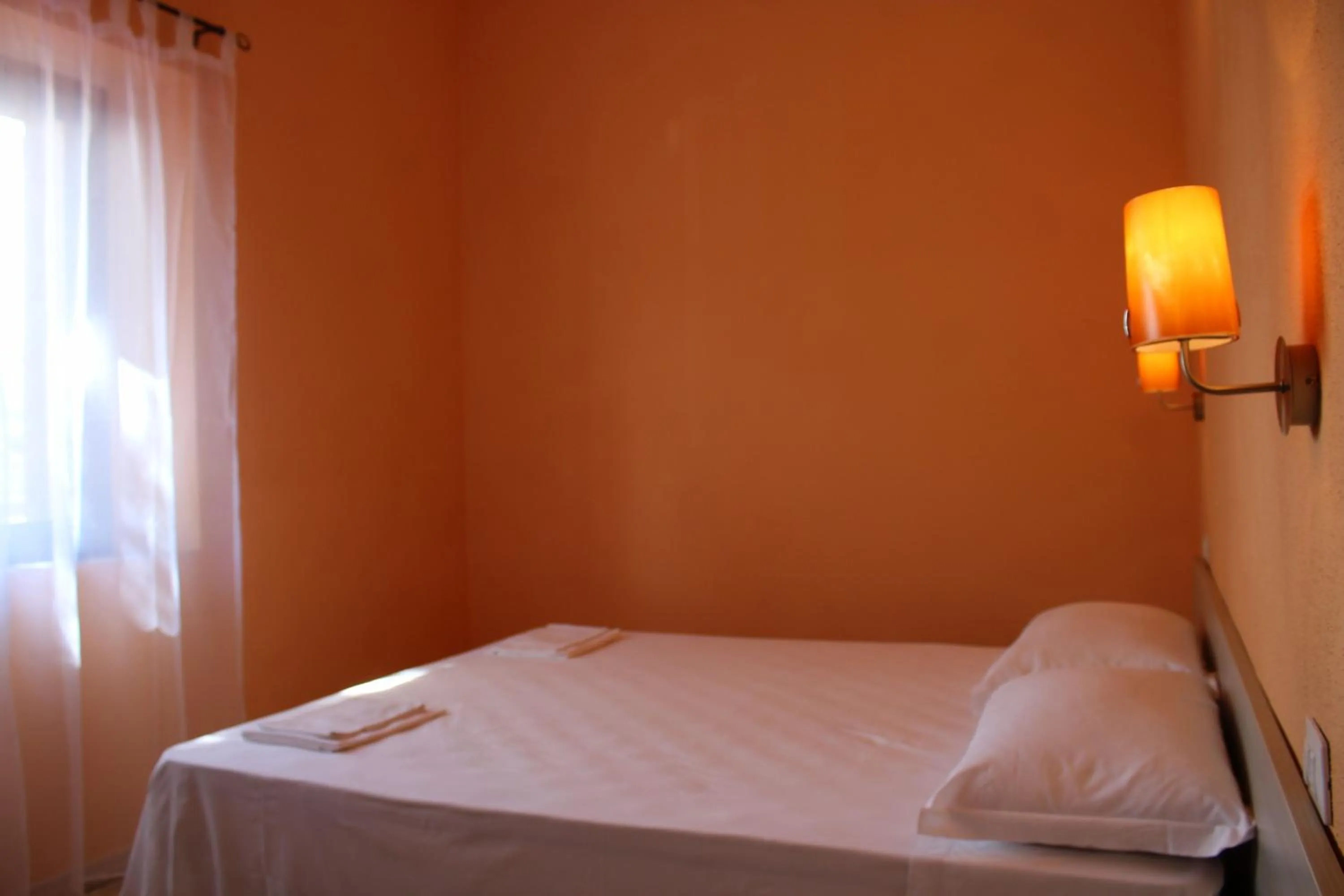 Photo of the whole room in B&B La Cantoniera