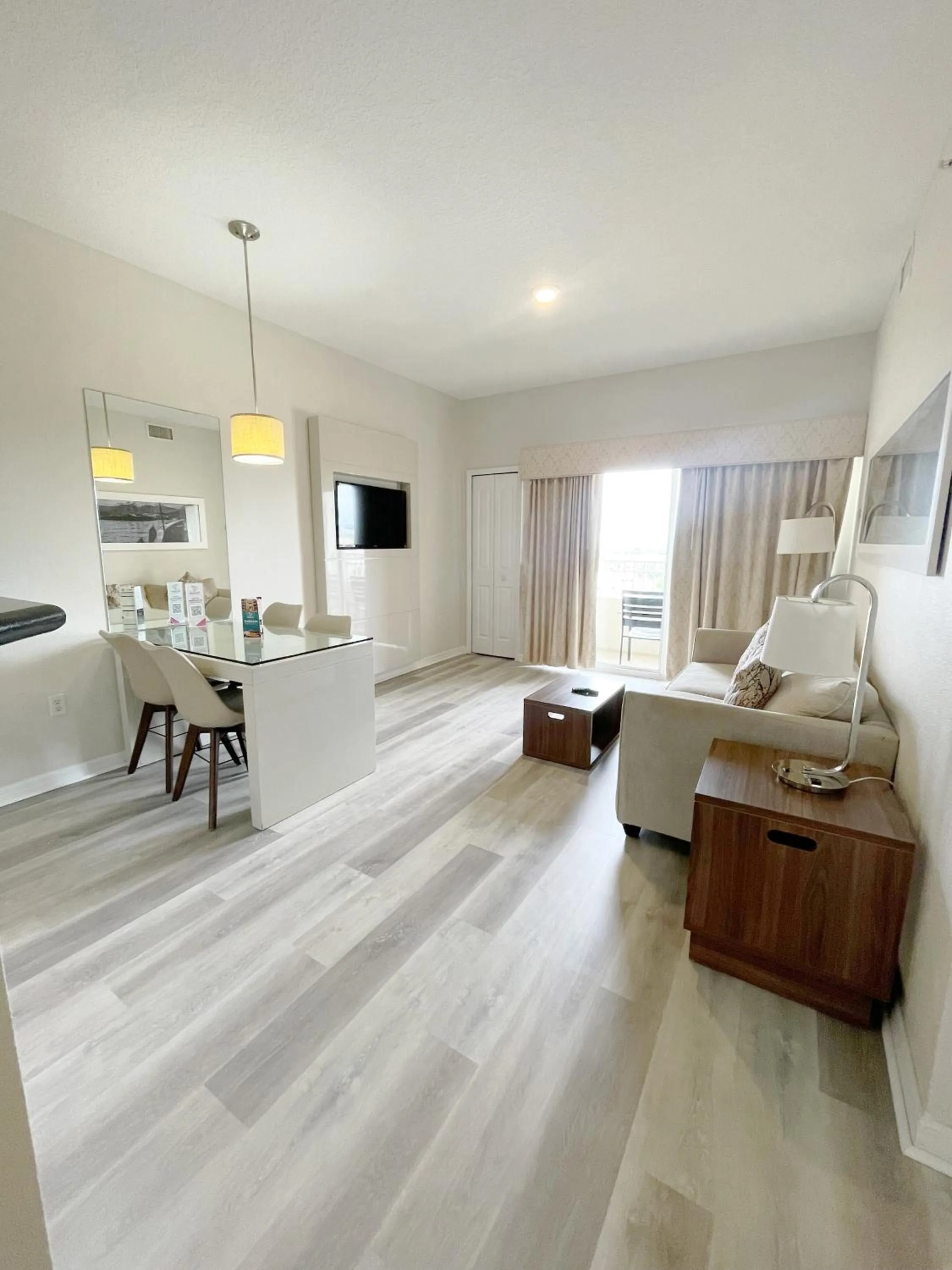 Living room in The Point Hotel & Suites Universal