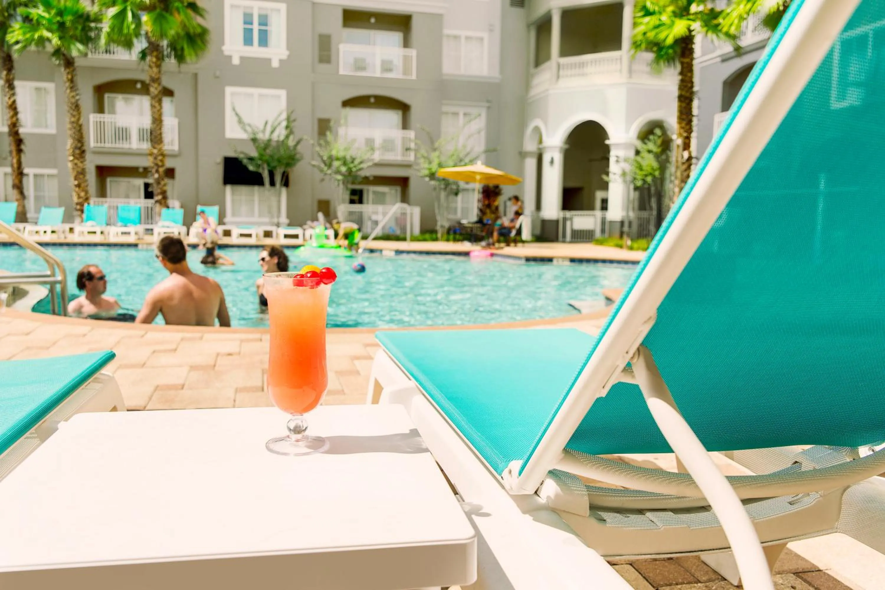 Food in The Point Hotel & Suites Universal