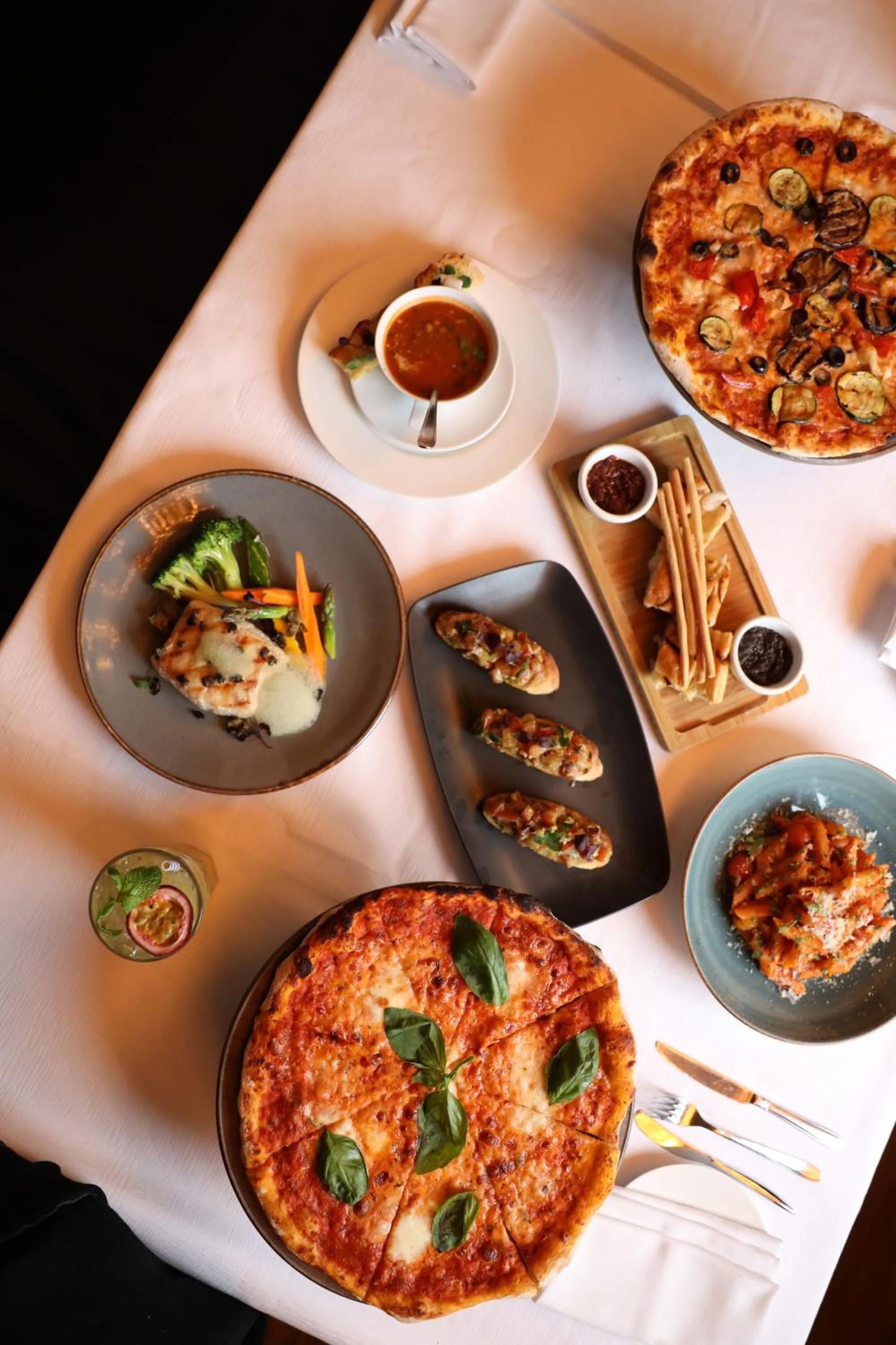 Restaurant/places to eat in Kempinski Al Othman Hotel Al Khobar