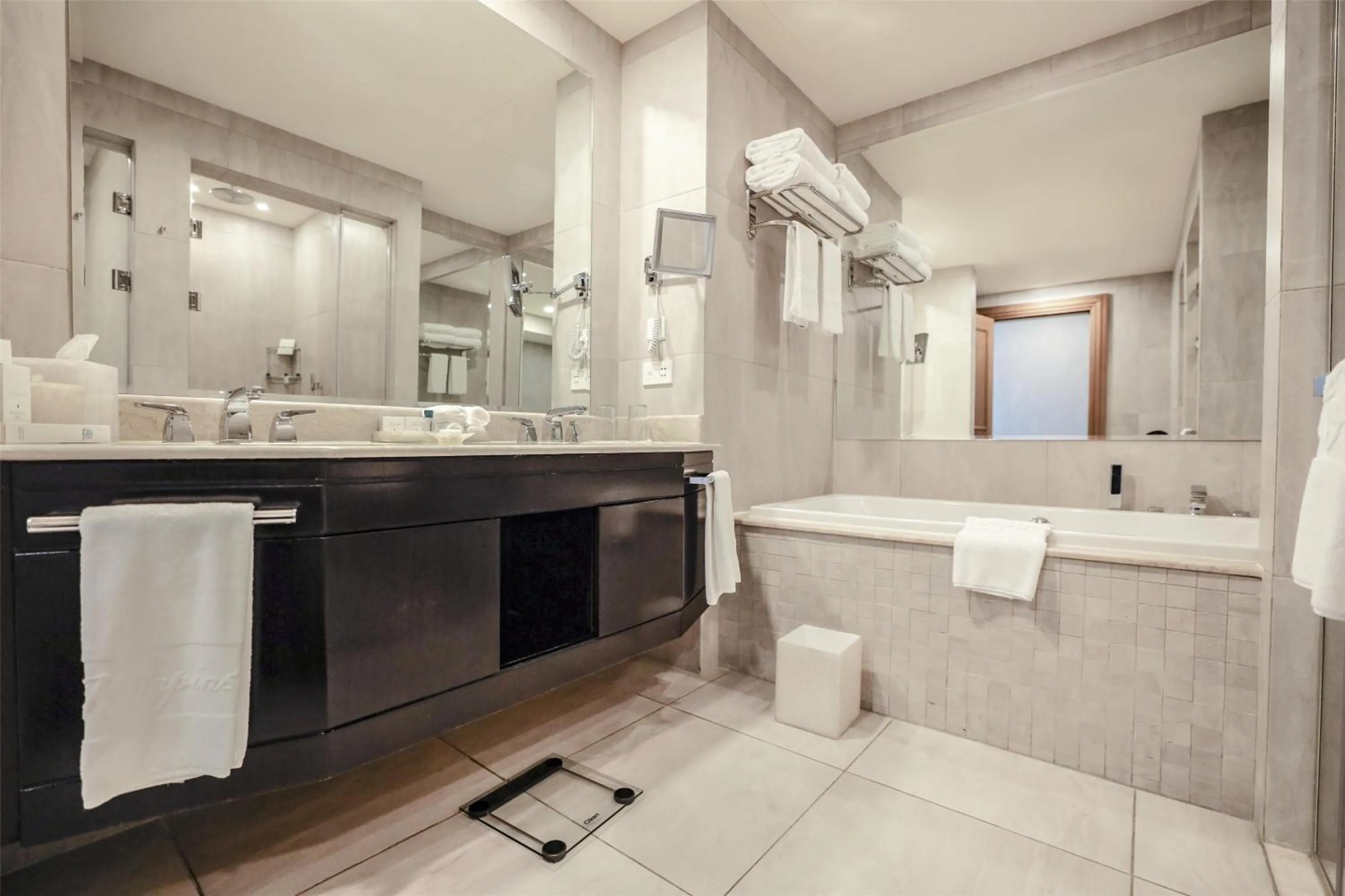 Bedroom in Kempinski Al Othman Hotel Al Khobar