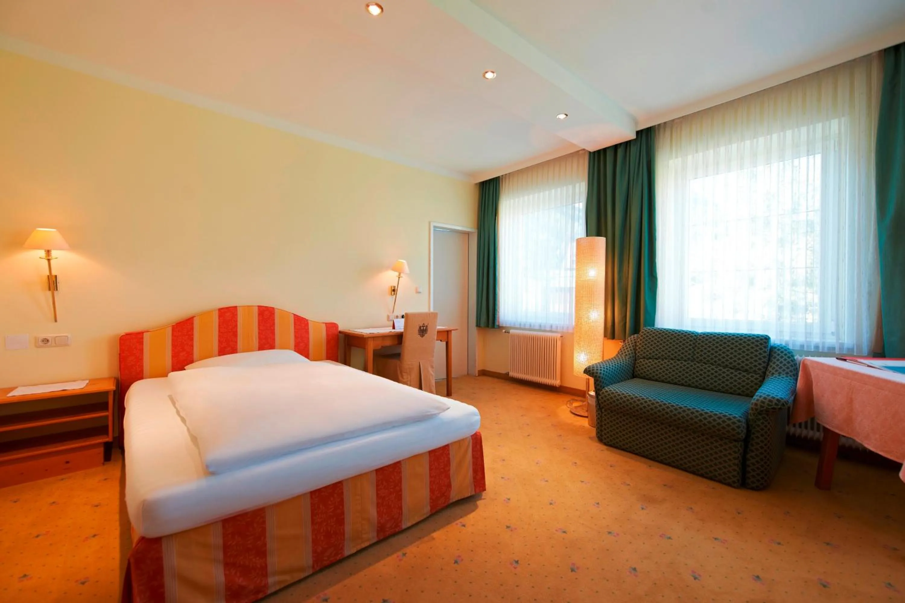 Klassik Einzelzimmer in Hotel Schwarzer Adler - Sport & Spa