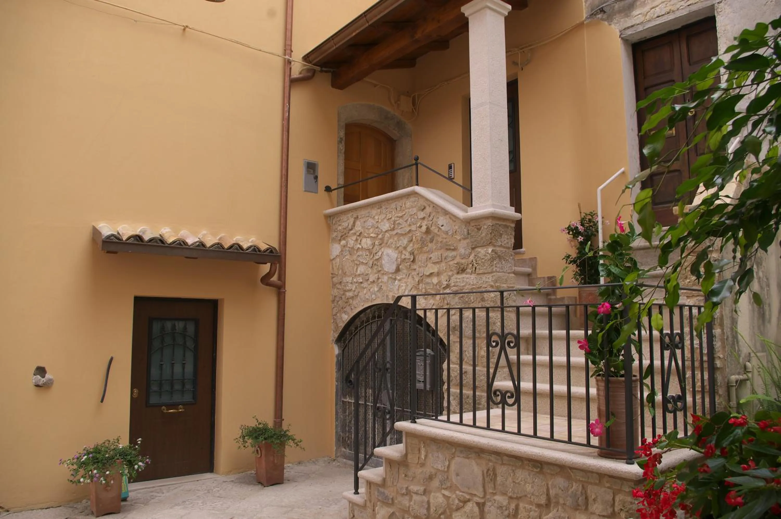 Property building in B&B Da Conte al Vicoletto