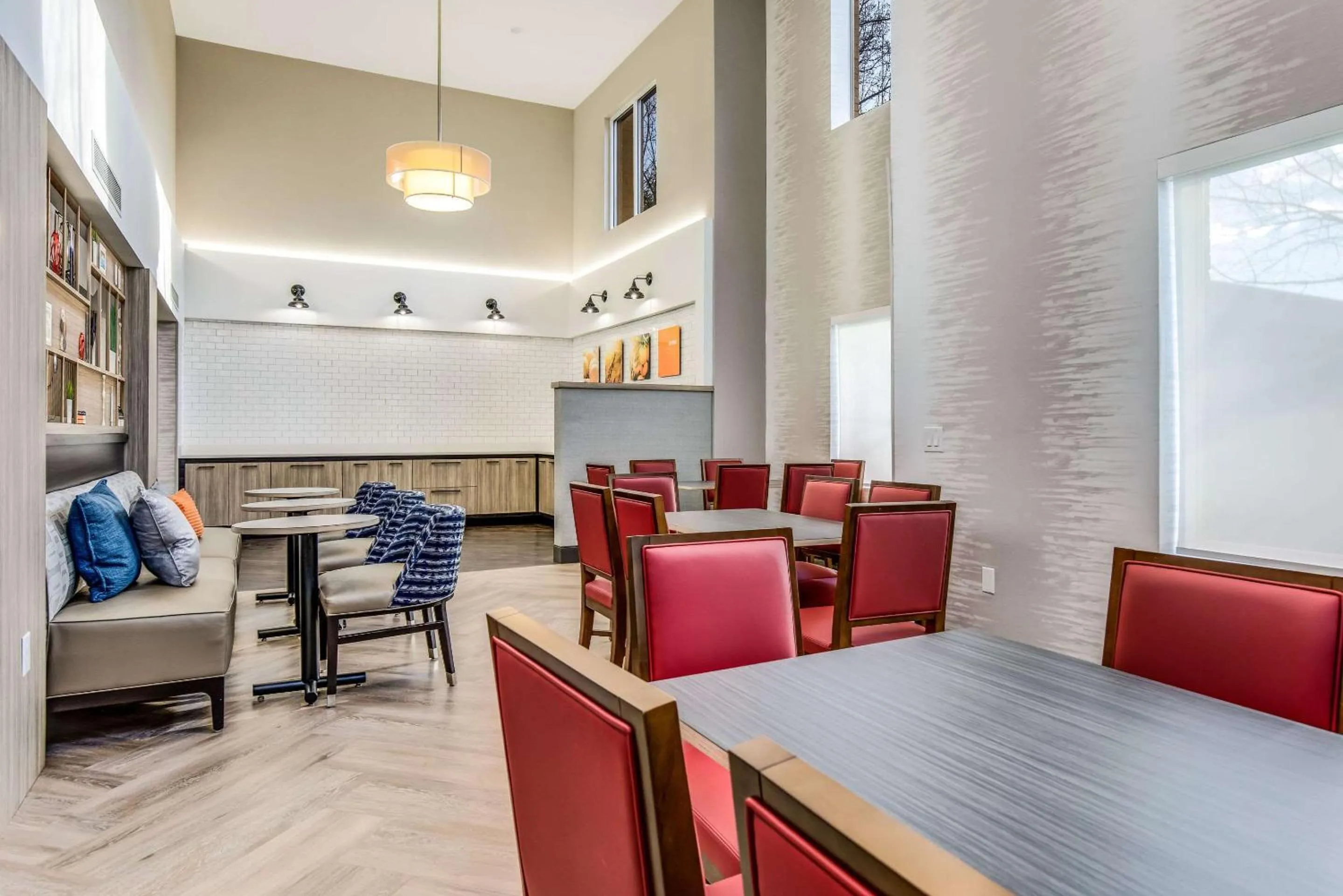 Restaurant/places to eat in Comfort Inn & Suites Brevard North