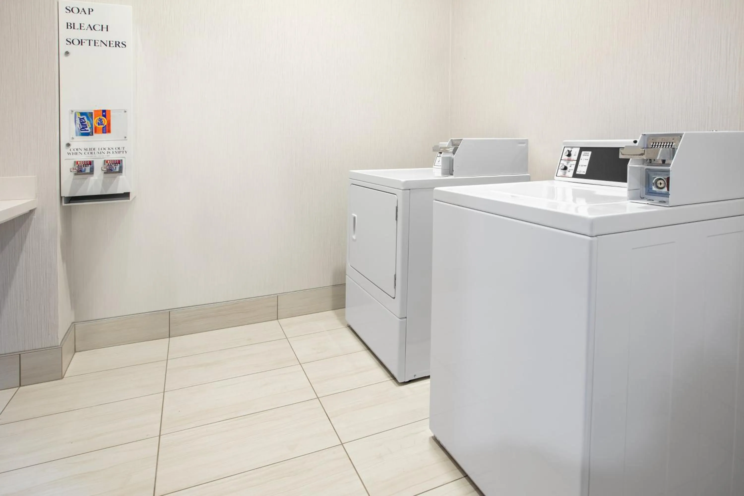 Other in Holiday Inn Express Hotel & Suites Seaside Convention Center by IHG