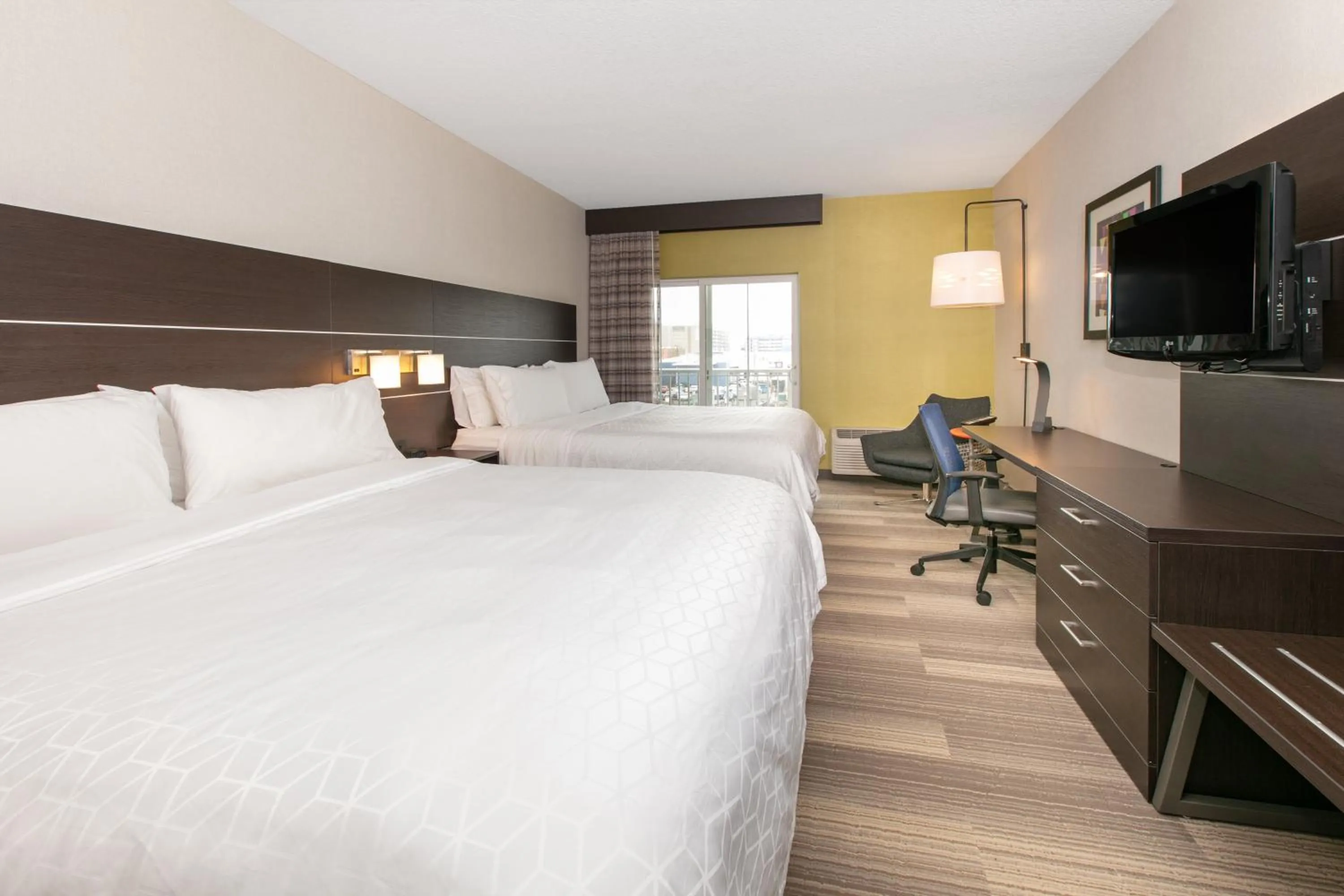 Photo of the whole room, Bed in Holiday Inn Express Hotel & Suites Seaside Convention Center by IHG