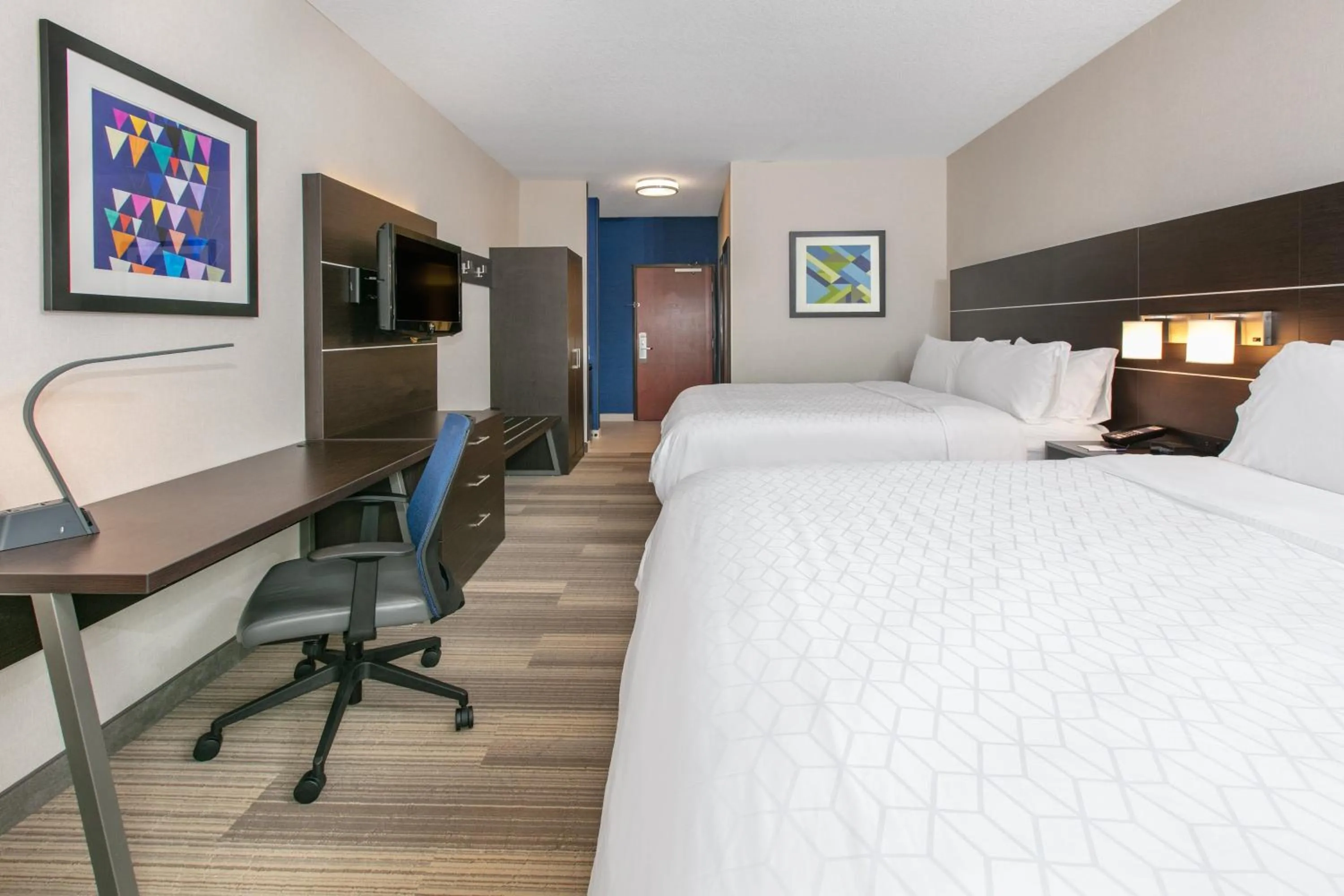 Photo of the whole room, Bed in Holiday Inn Express Hotel & Suites Seaside Convention Center by IHG