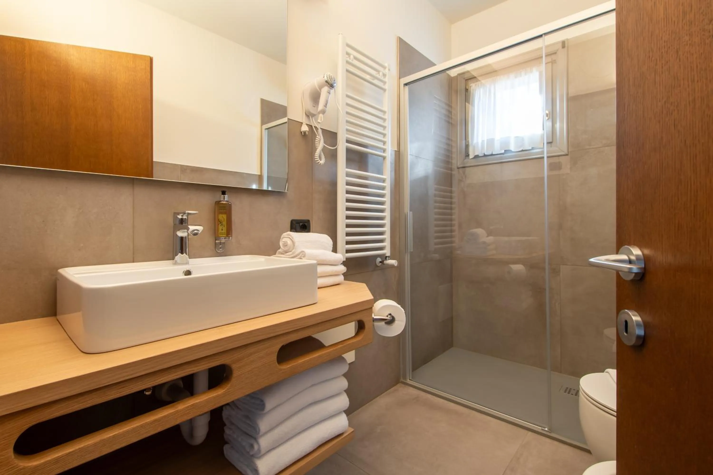 Shower in Residence Nevegall