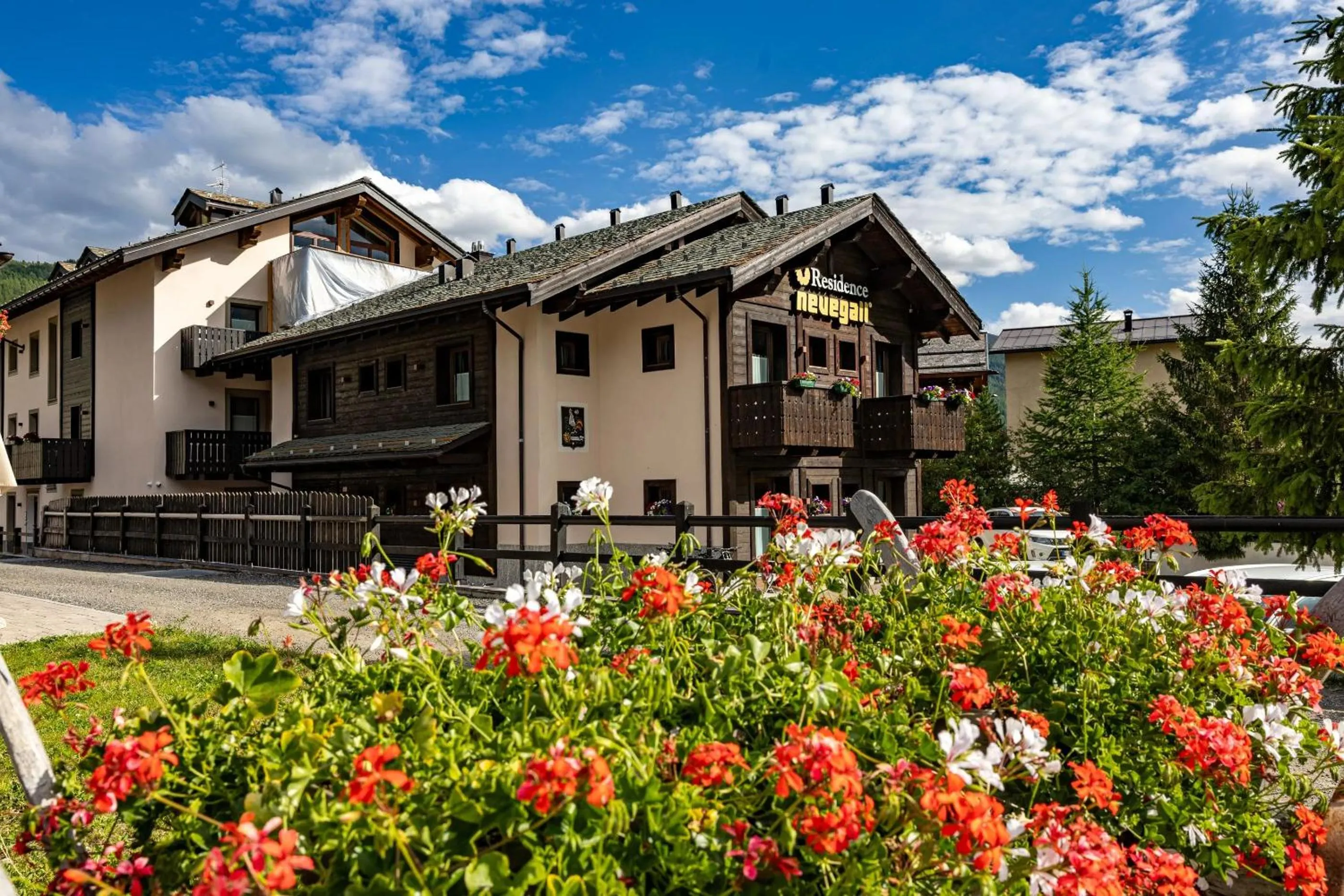 Property building in Residence Nevegall