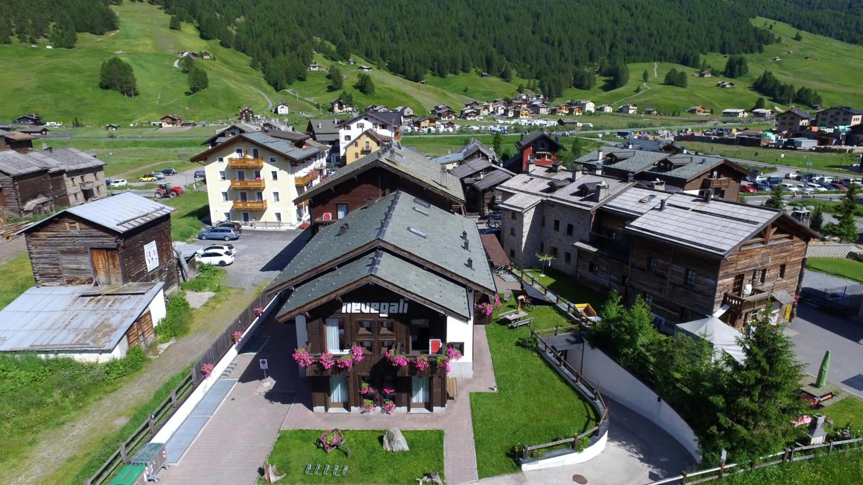 Property building in Residence Nevegall