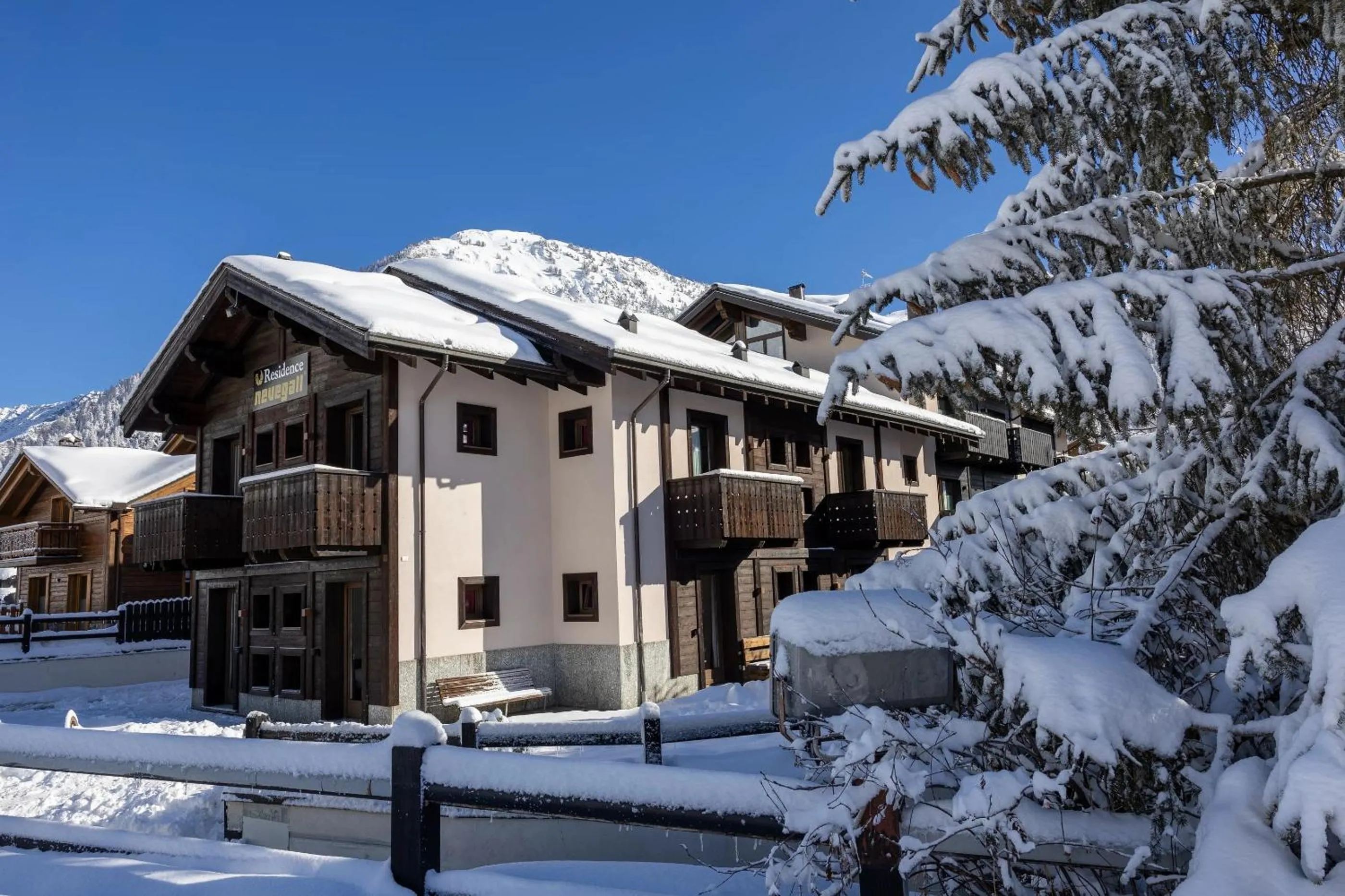 Property building in Residence Nevegall