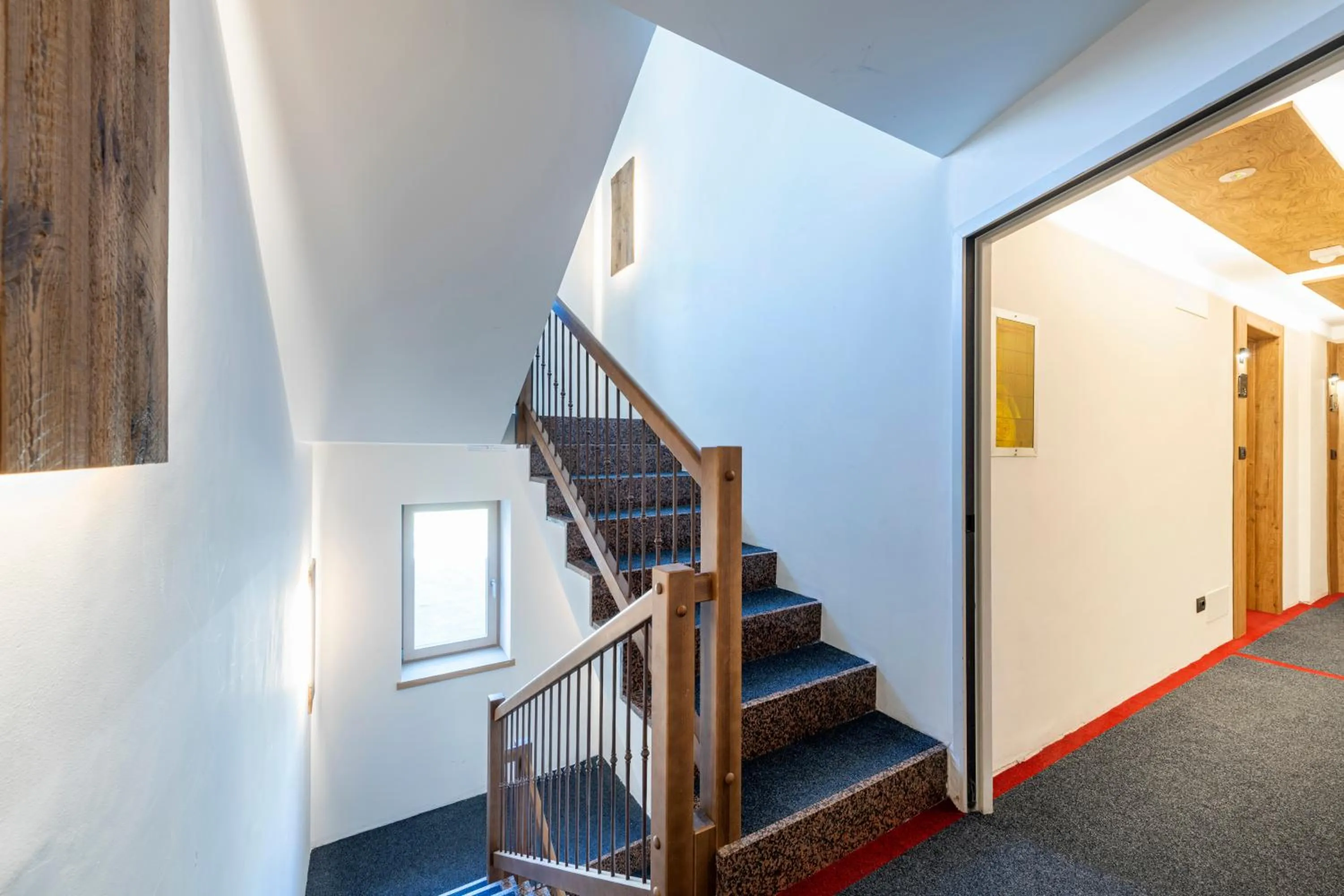 Other in Residence Nevegall