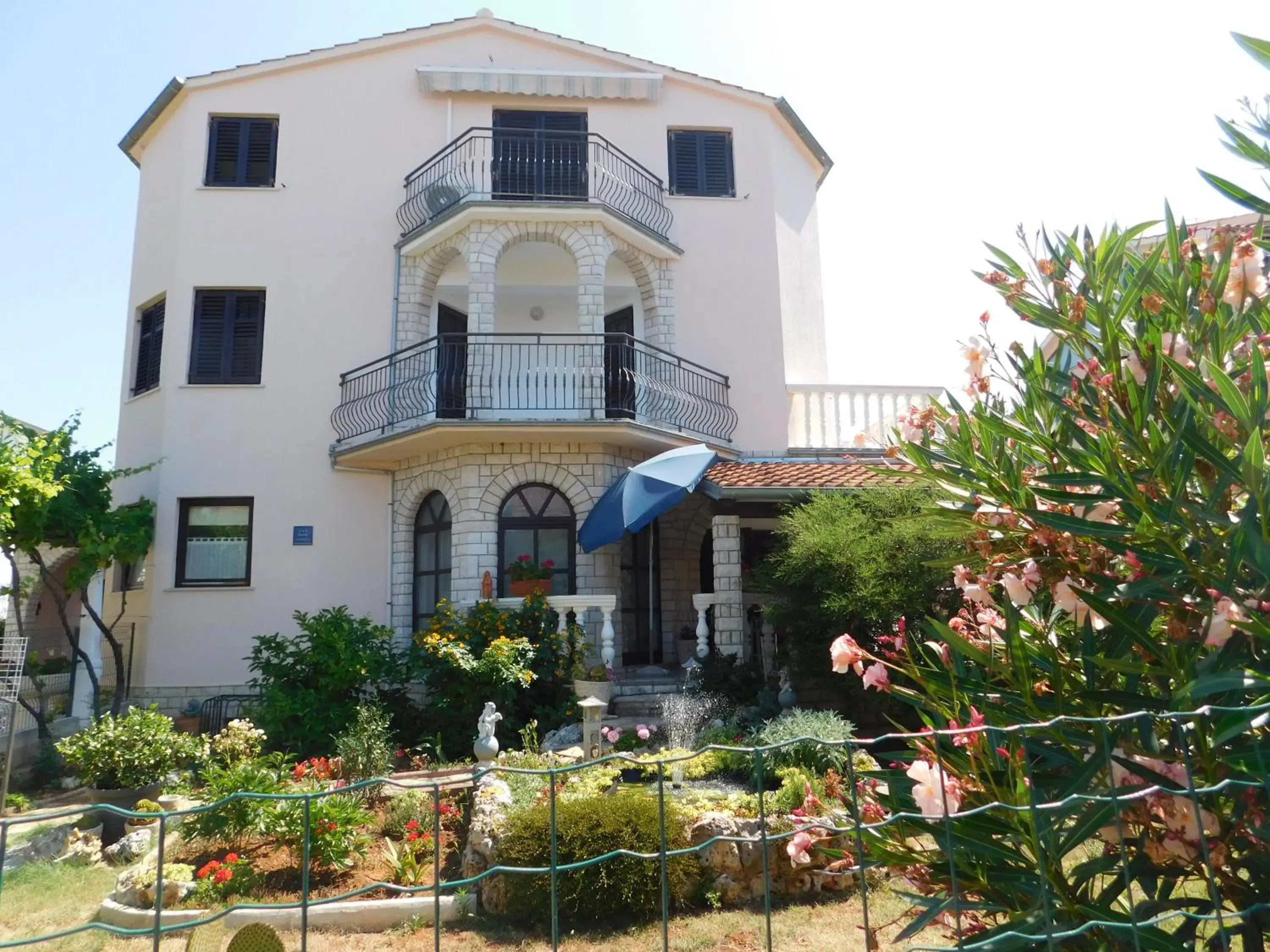 Apartments Blazevic Apartments Blazevic