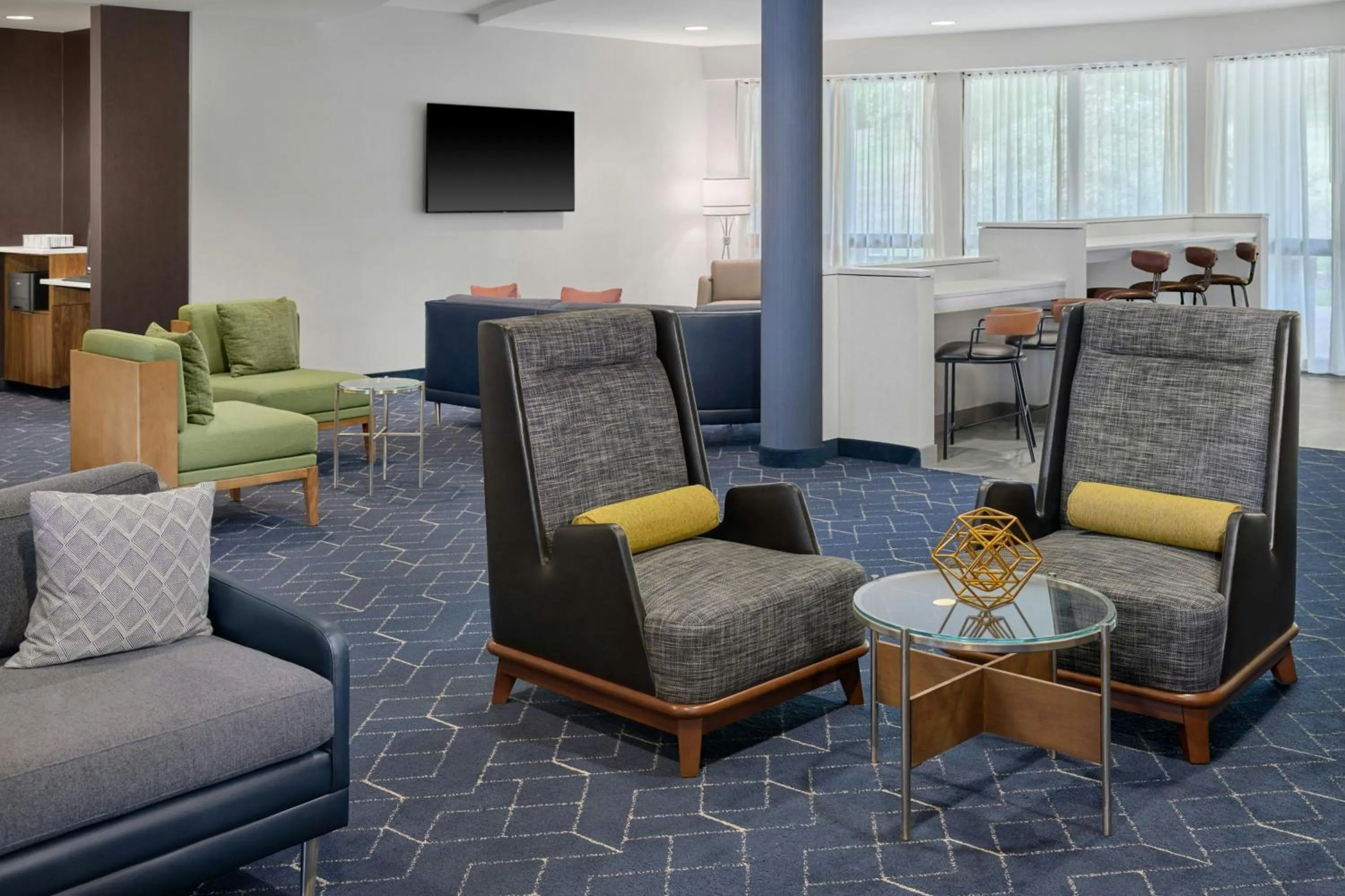 Lobby or reception in Courtyard by Marriott Kansas City Shawnee