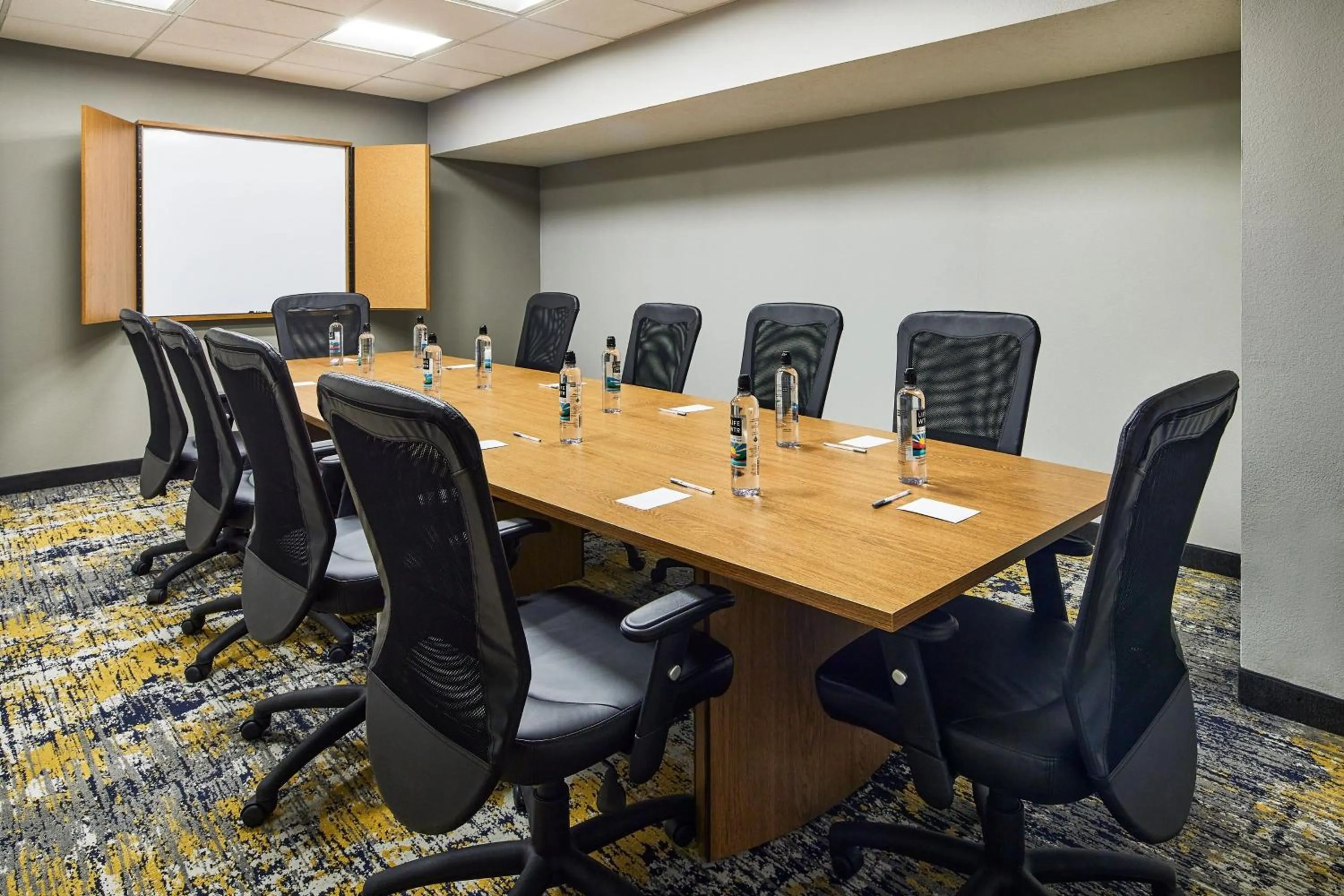 Meeting/conference room in TownePlace Suites by Marriott Colorado Springs South
