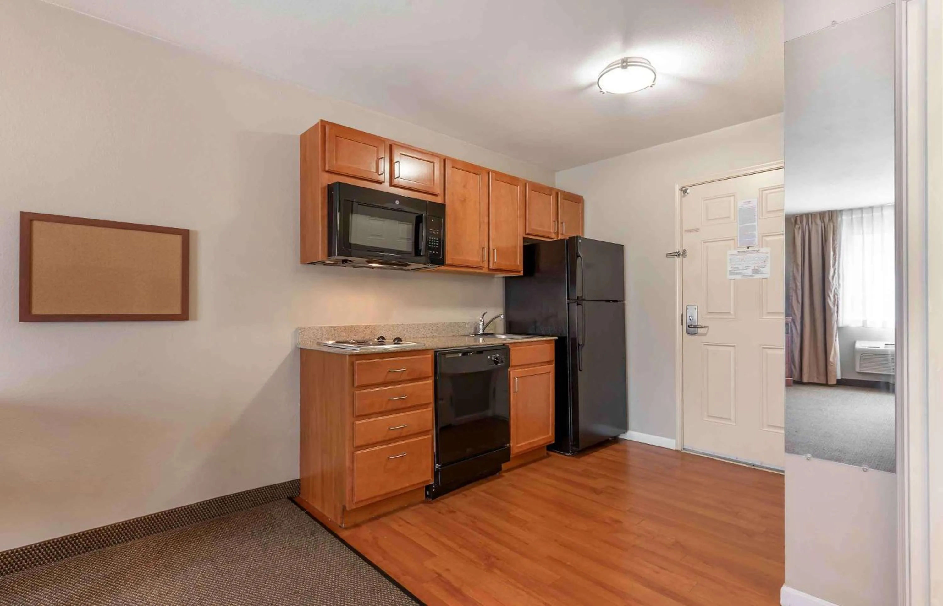 Kitchen or kitchenette in Extended Stay America Suites - Bartlesville - Hwy 75