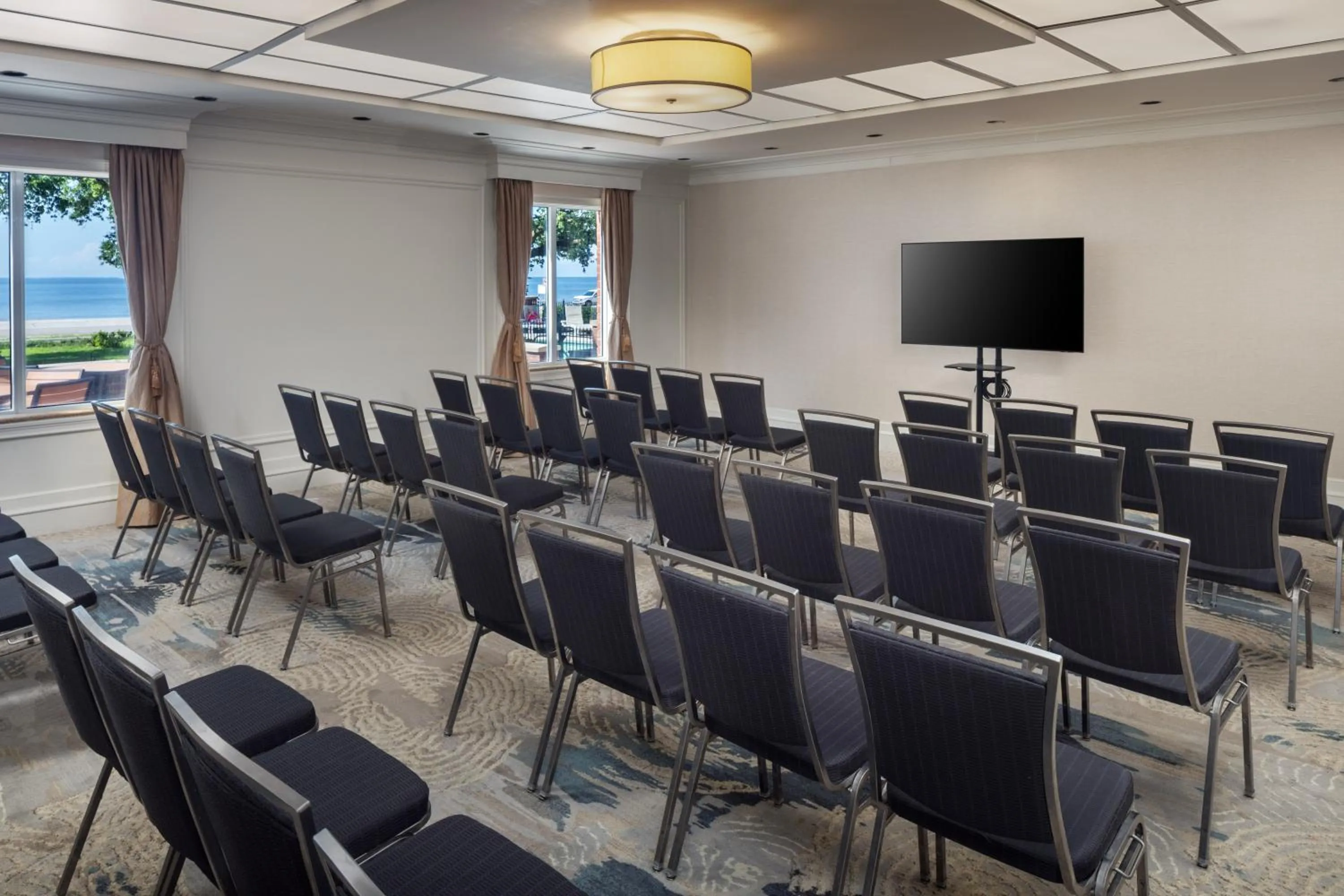 Meeting/conference room in The Inn at Long Beach