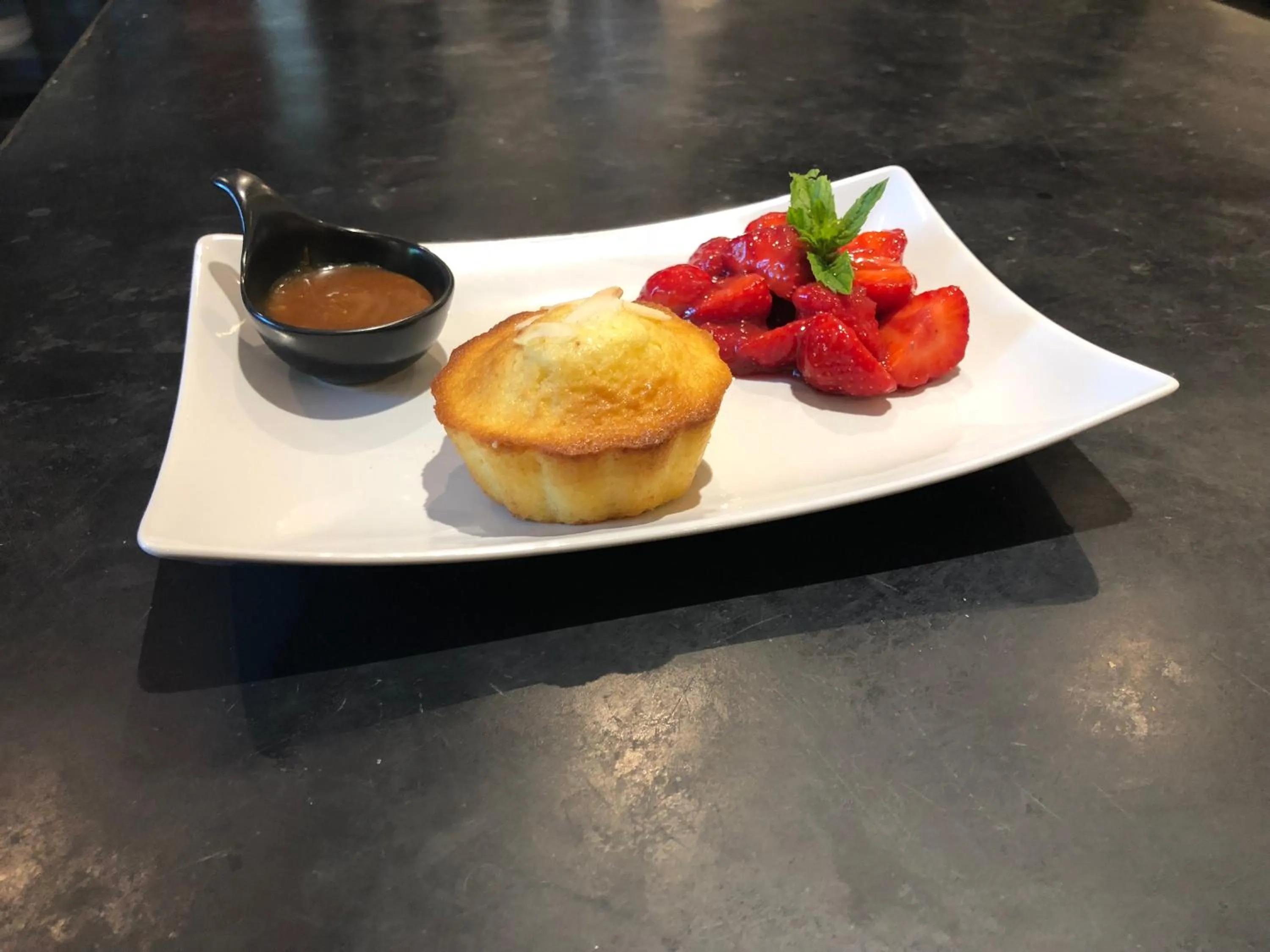 Restaurant/places to eat in La Datcha Delicatessen