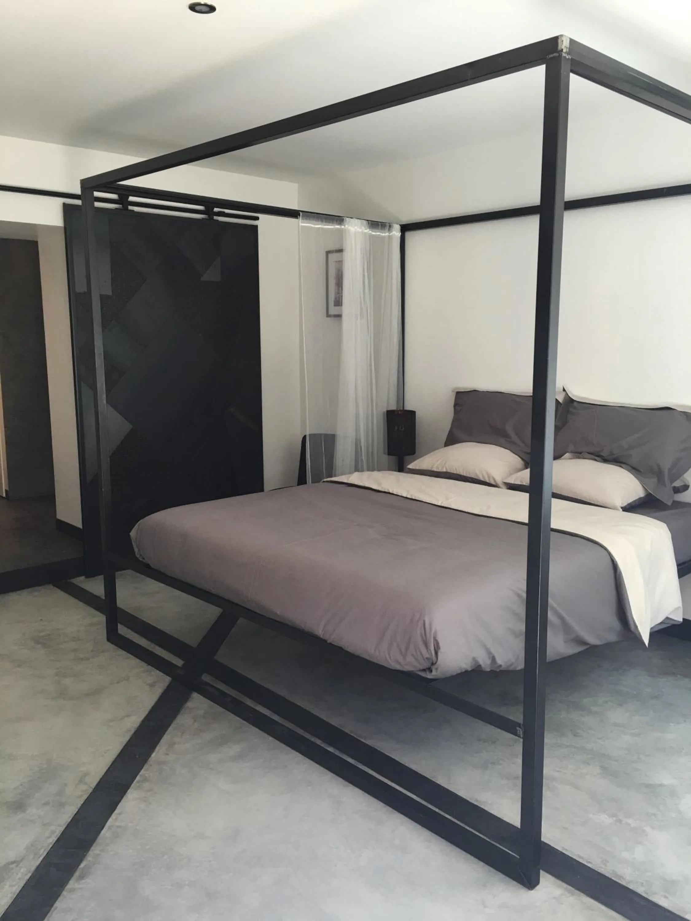 Bedroom, Bed in La Datcha Delicatessen