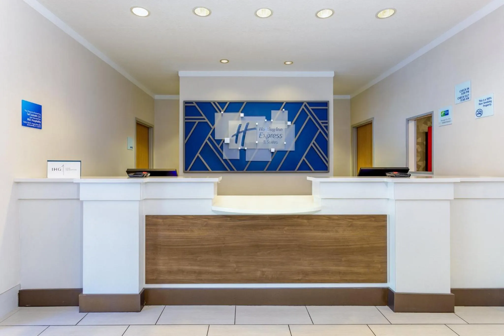 Property building in Holiday Inn Express & Suites Jacksonville South - I-295 by IHG