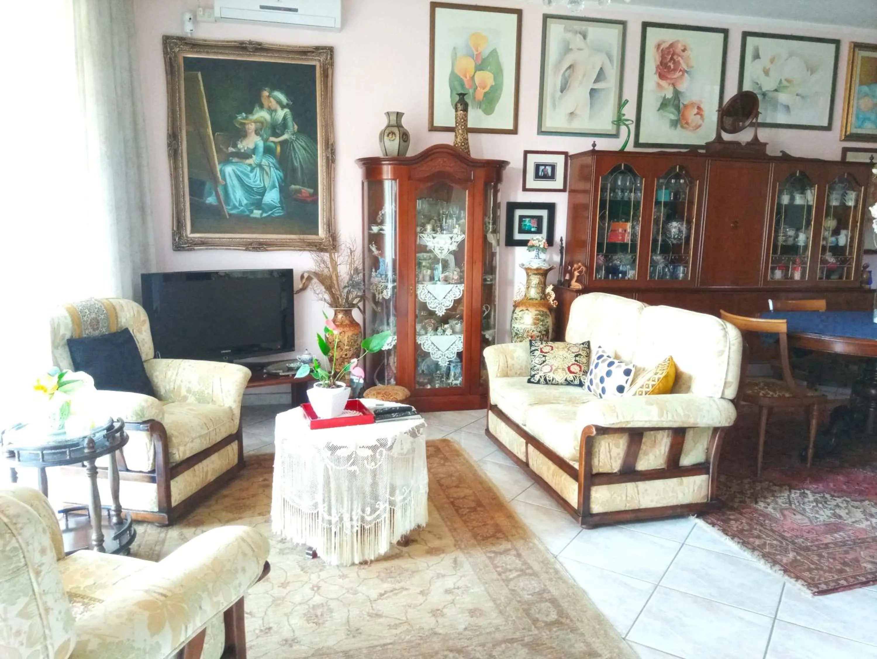 Bedroom in Villa Corrias