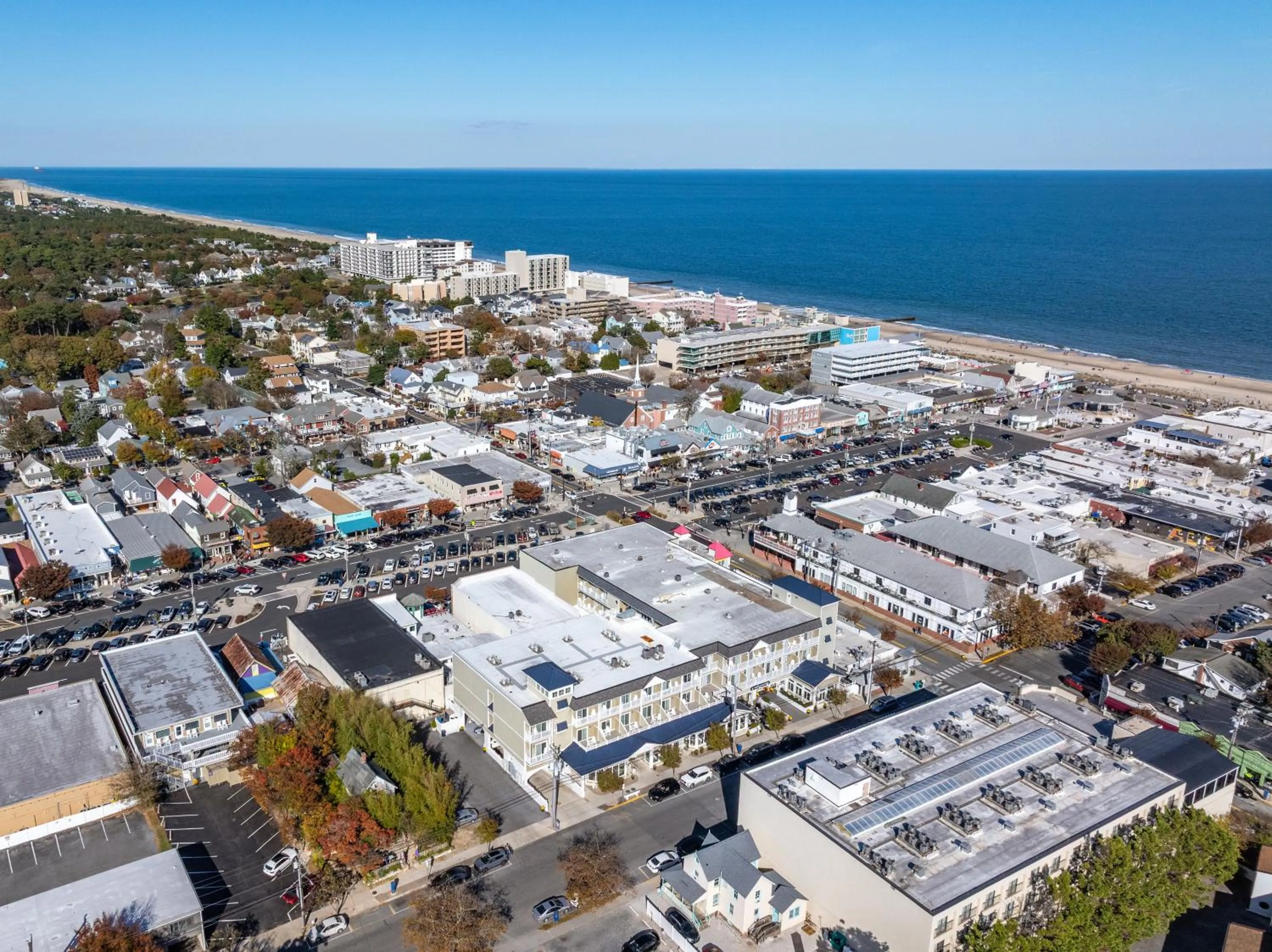 Property building in Avenue Inn & Spa