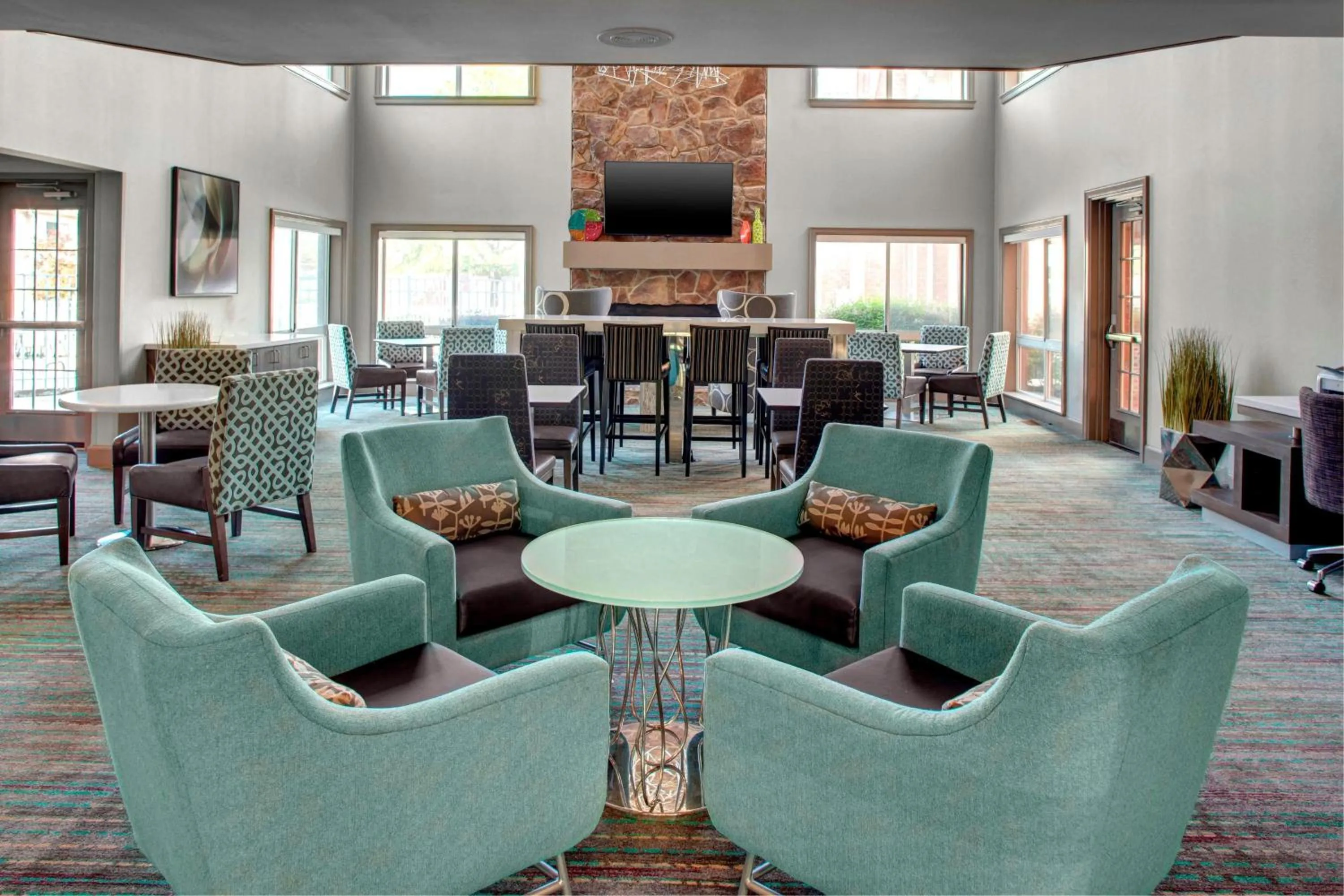 Lobby or reception in Residence Inn by Marriott Cleveland Independence