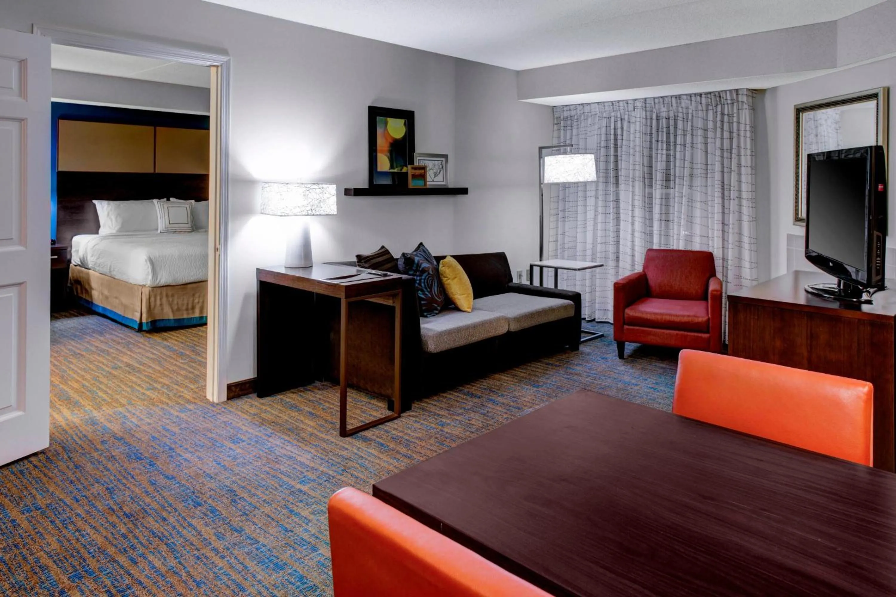 Bedroom, Bed in Residence Inn by Marriott Cleveland Beachwood
