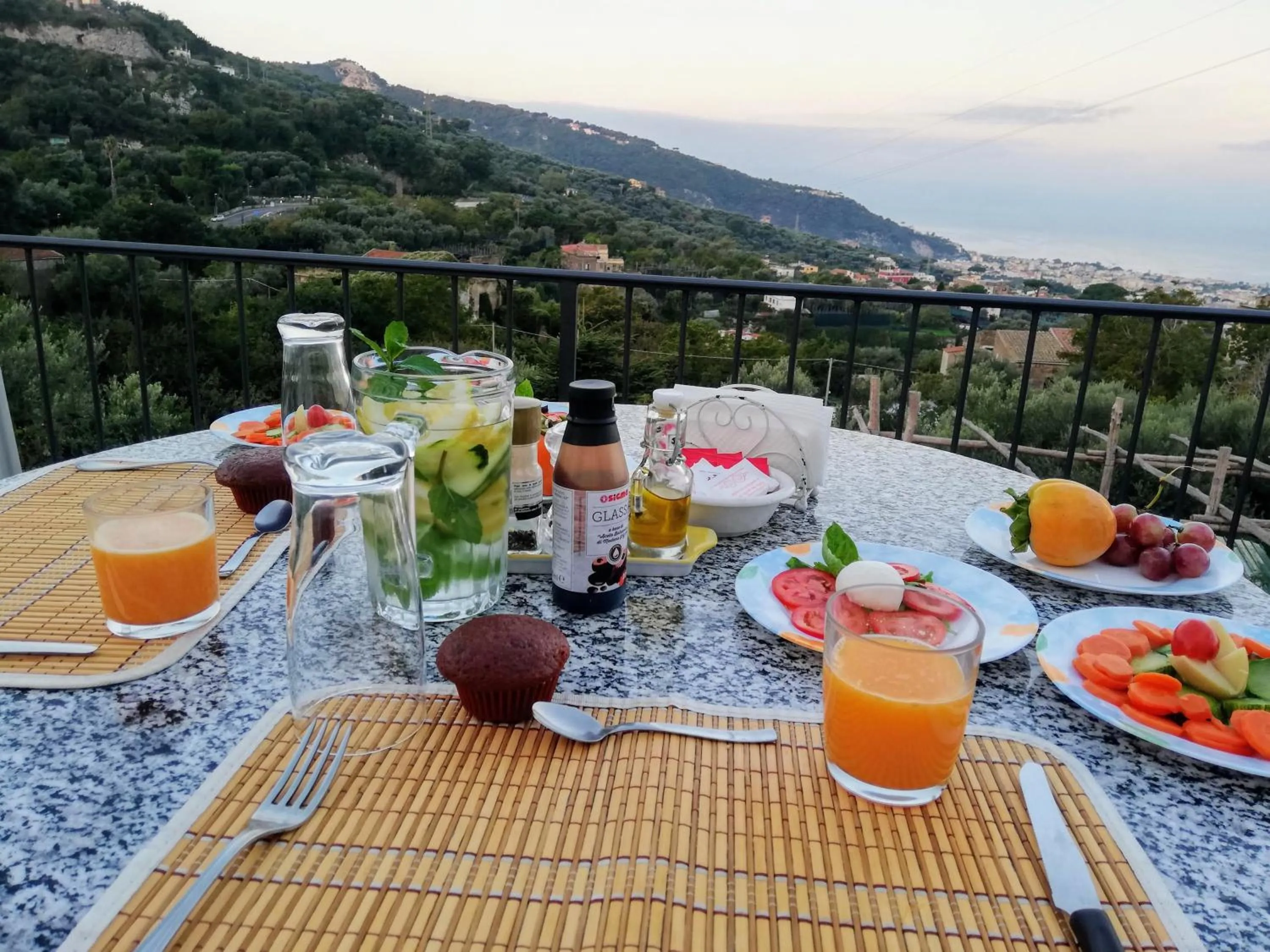 Food and drinks in L'Angolo di Campagna