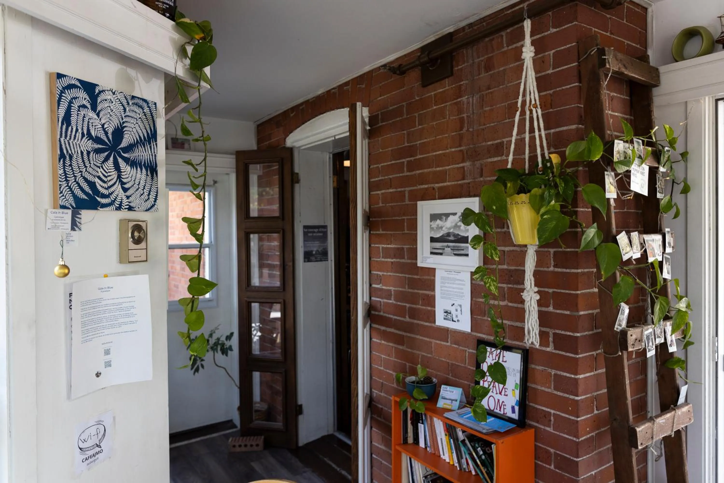 Restaurant/places to eat in Auberge de Jeunesse Magog-Orford Hostel