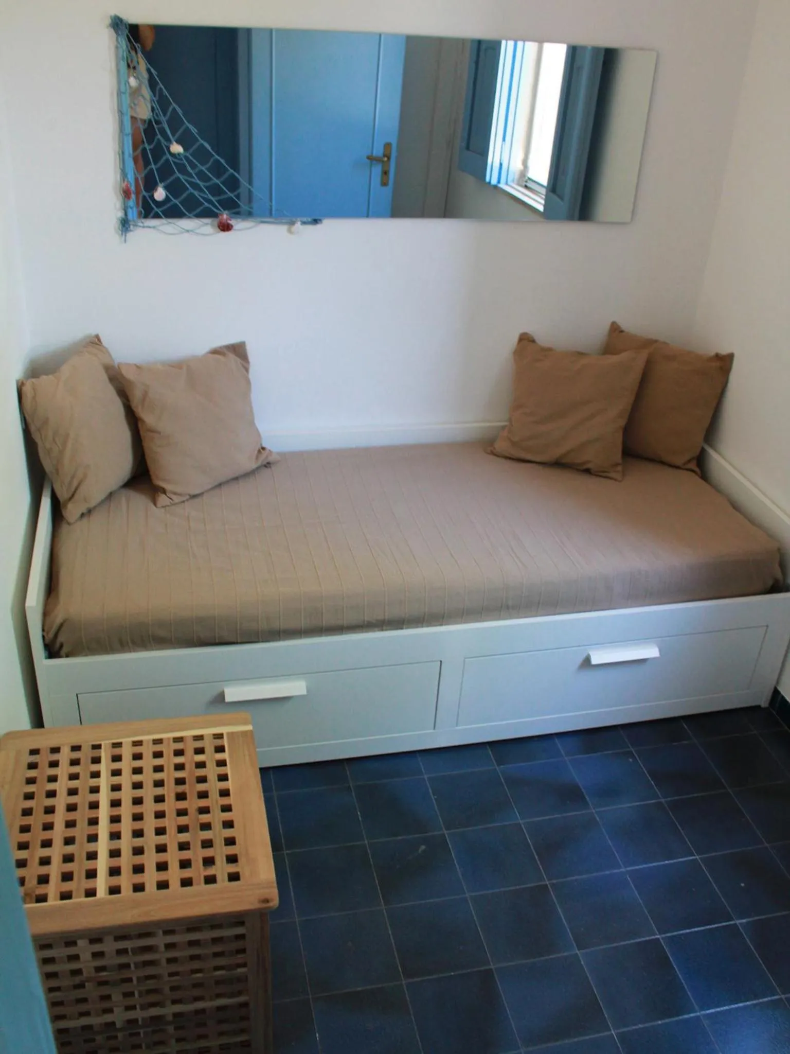 Bed in Villa Perla di Mare
