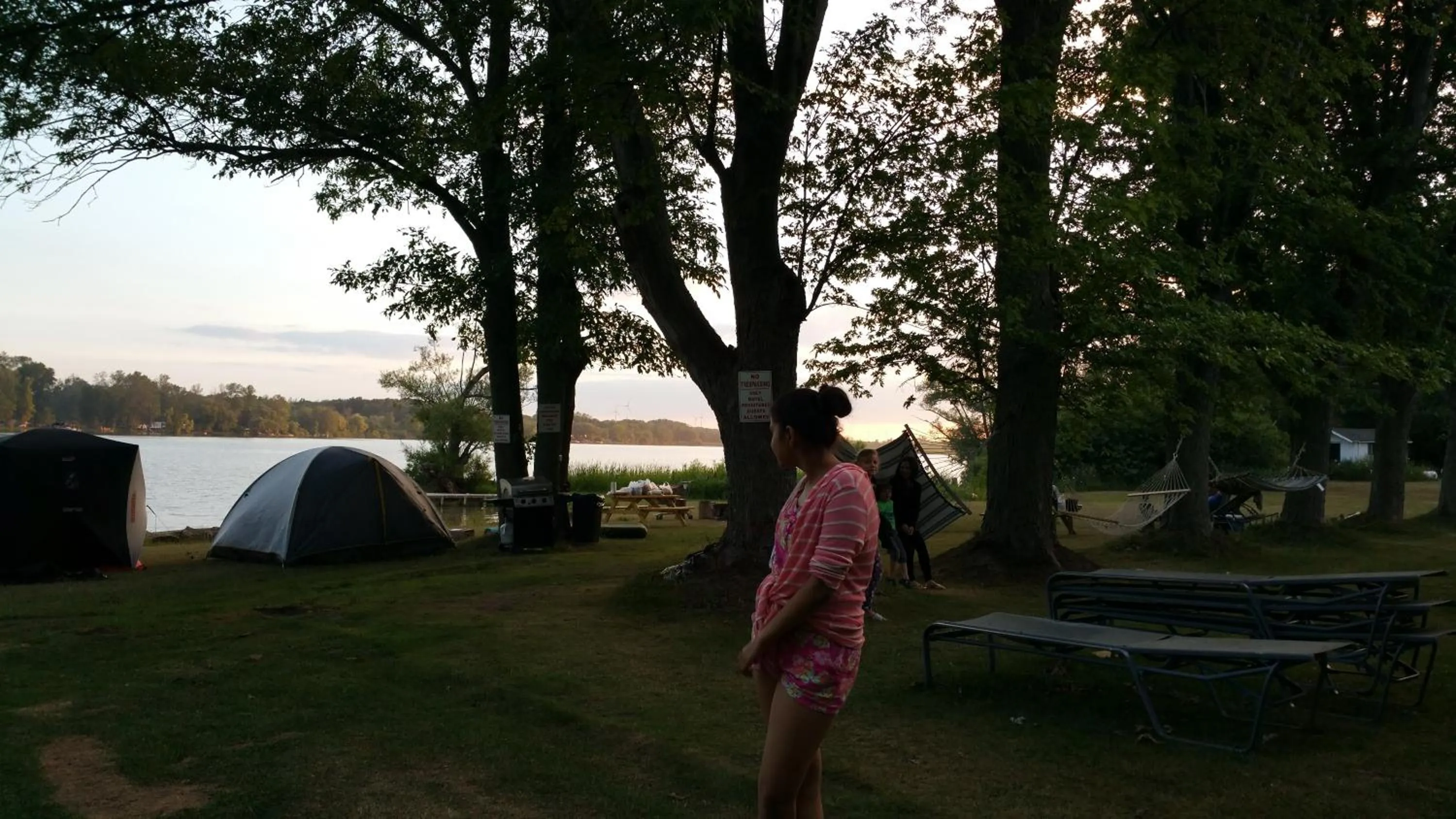 BBQ facilities in Riverview Motel