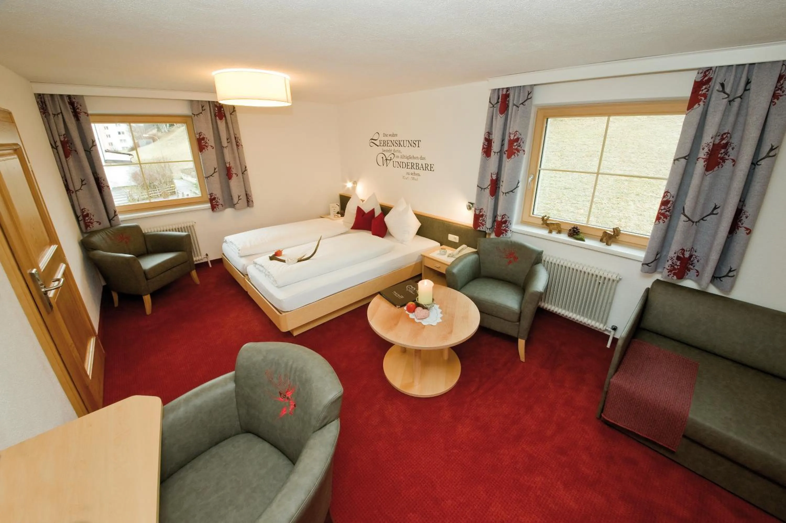 Photo of the whole room, Bed in Hotel Garni Rauch