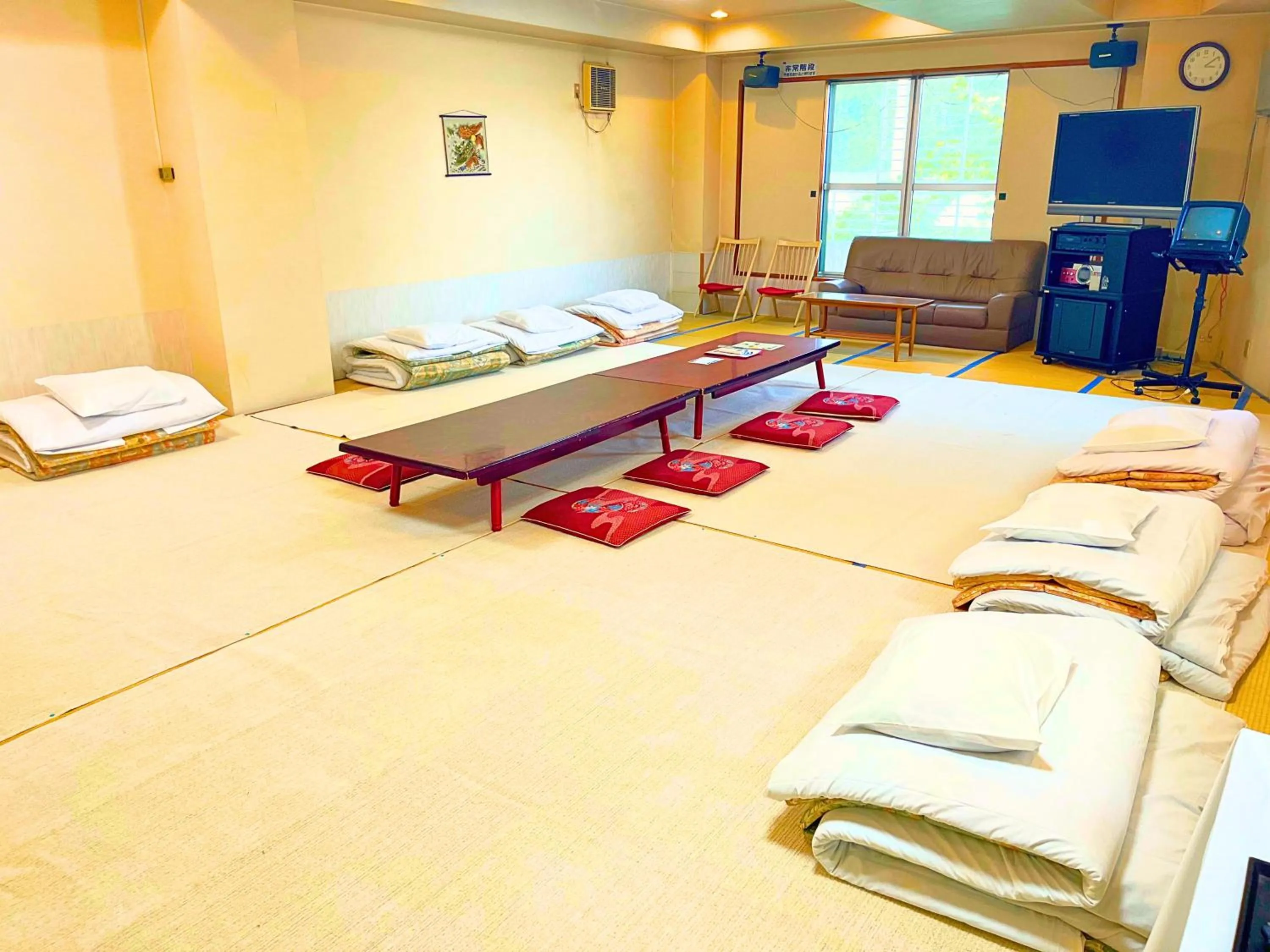 Living room, Bed in Takasago Onsen