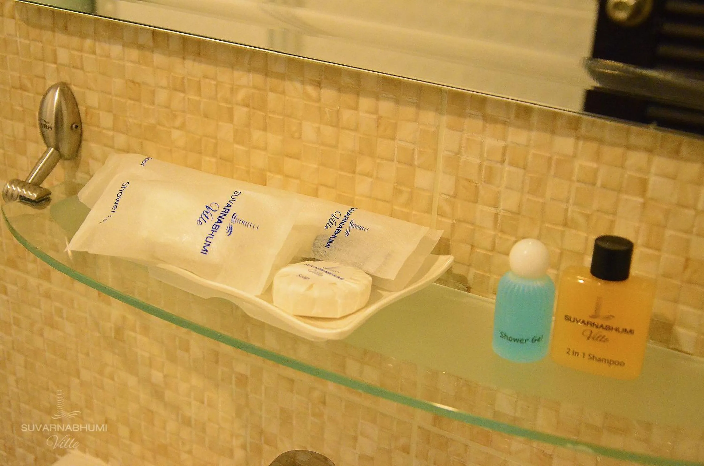 Bathroom in Suvarnabhumi Ville Airport Hotel