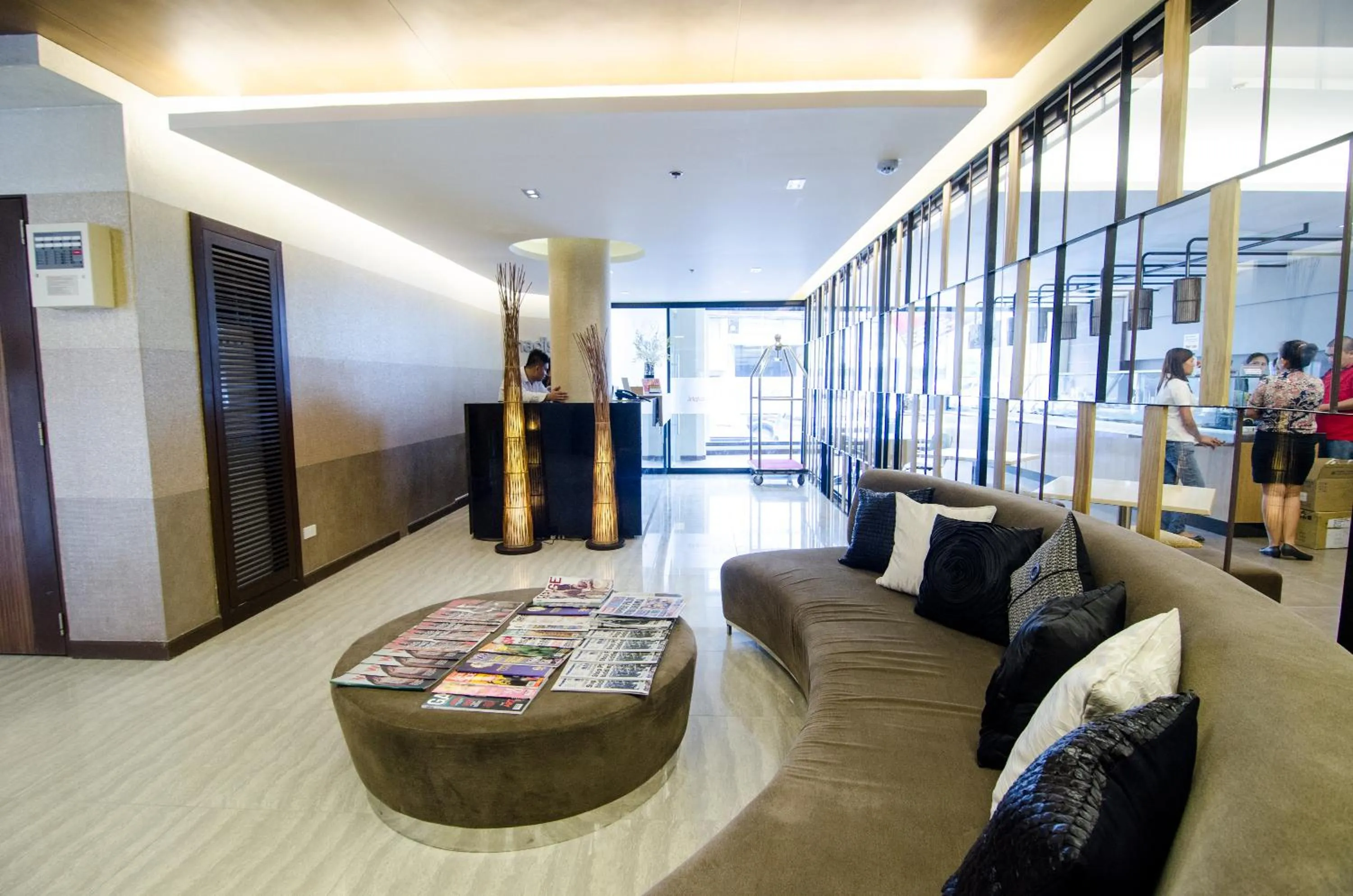 Lobby or reception in Madison Hotel PHL