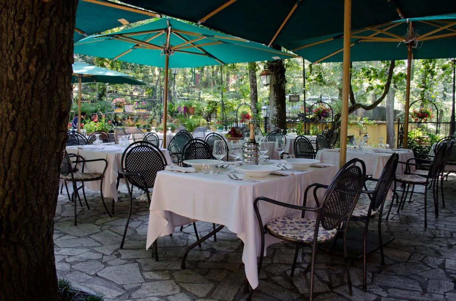 Facade/entrance in Miralago