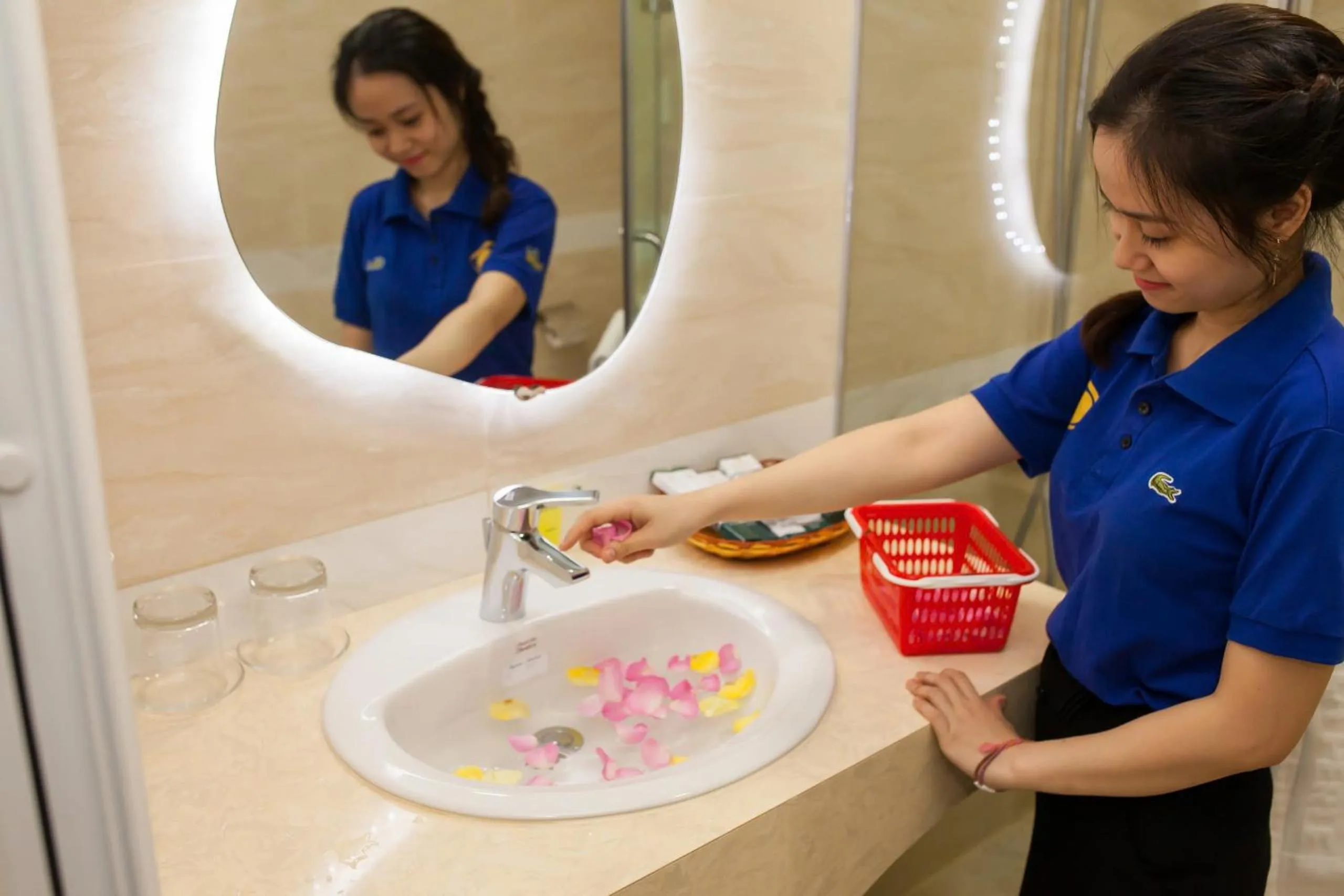 Bathroom in Hotel La Perle