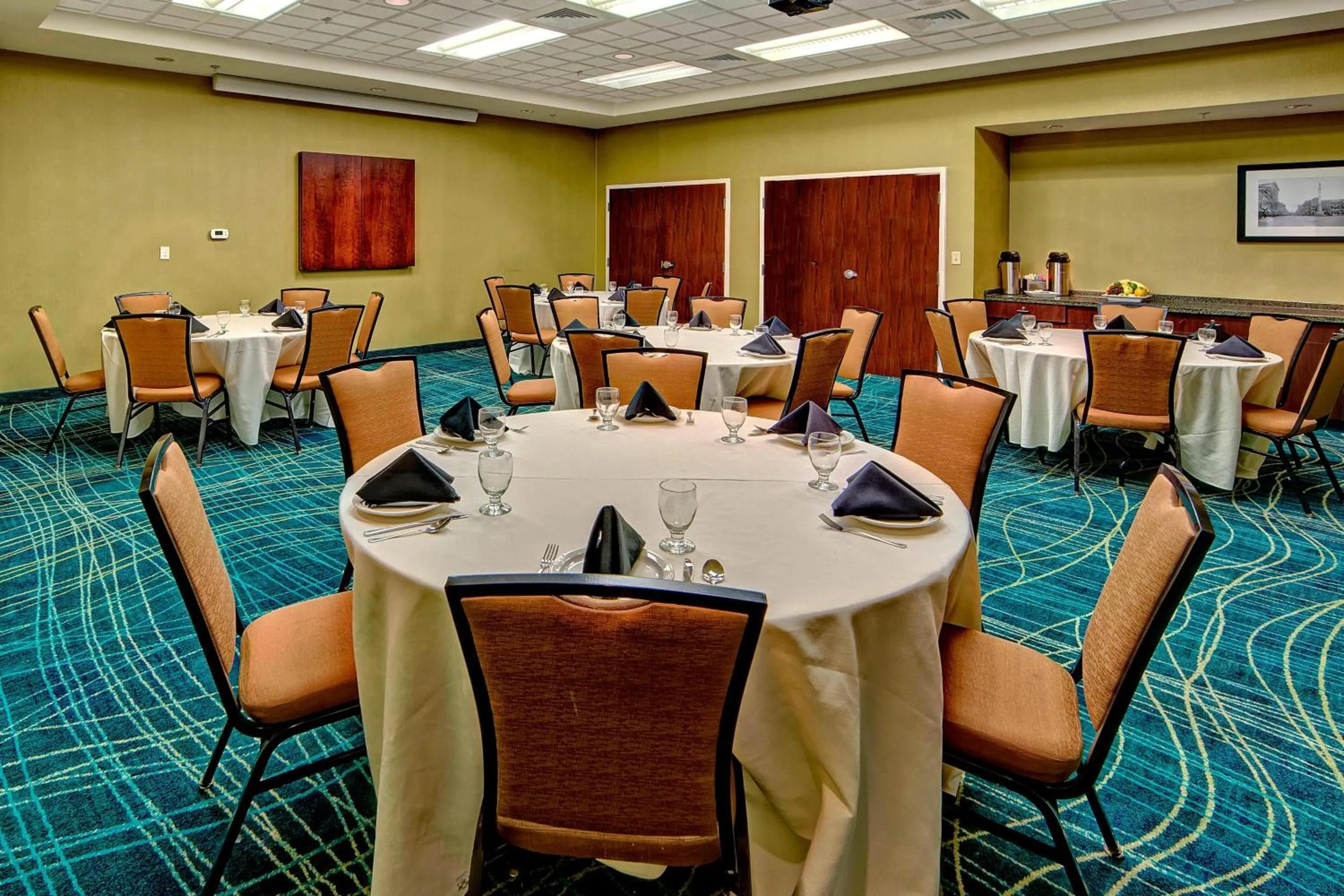 Meeting/conference room in SpringHill Suites Norfolk Old Dominion University