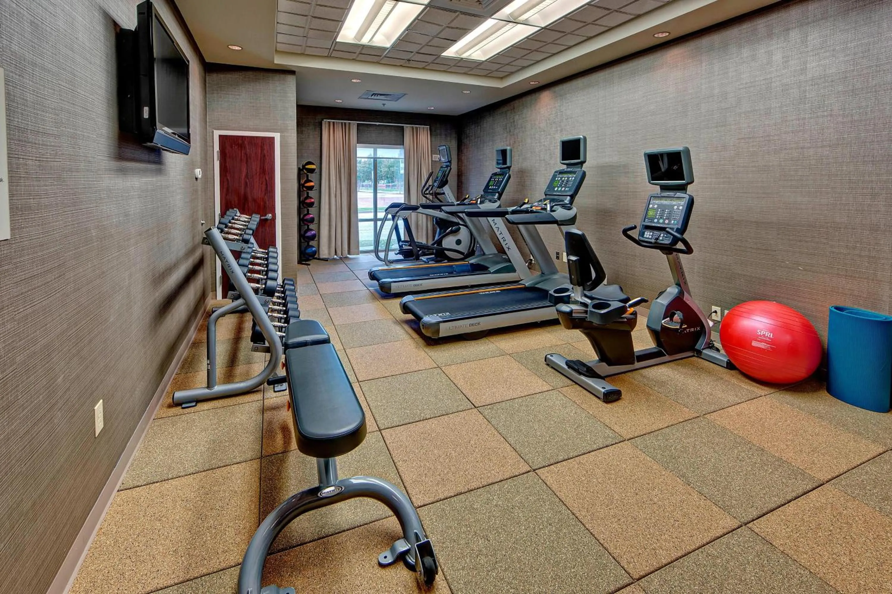 Fitness centre/facilities in SpringHill Suites Norfolk Old Dominion University