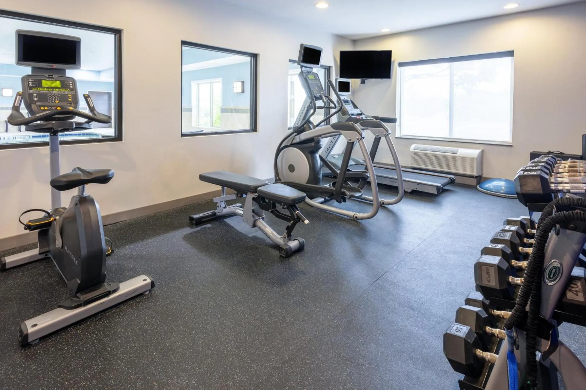 Fitness centre/facilities in Holiday Inn Express & Suites Dewitt - Syracuse by IHG