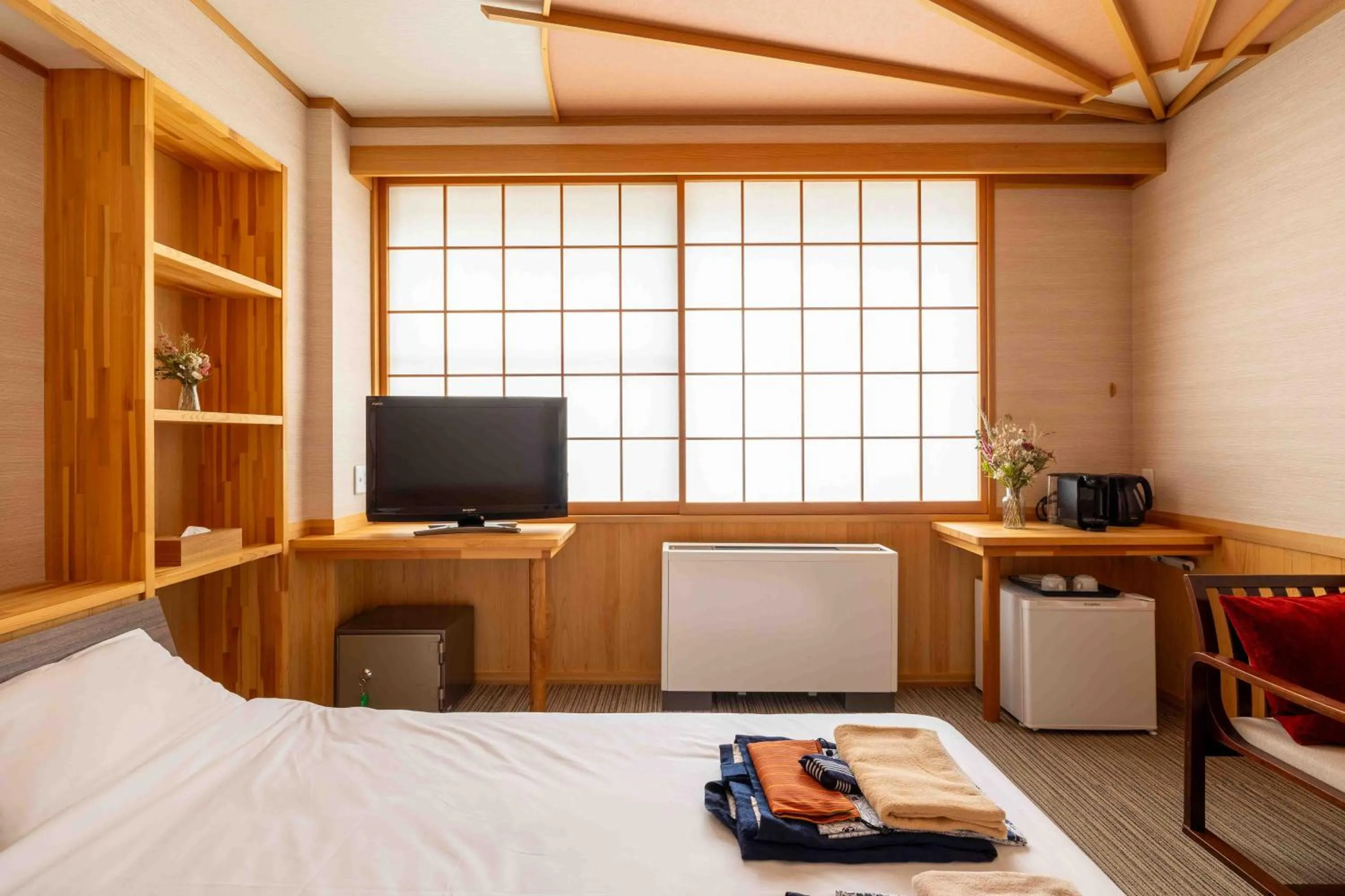 Bed in Nozawa View Hotel Shimataya