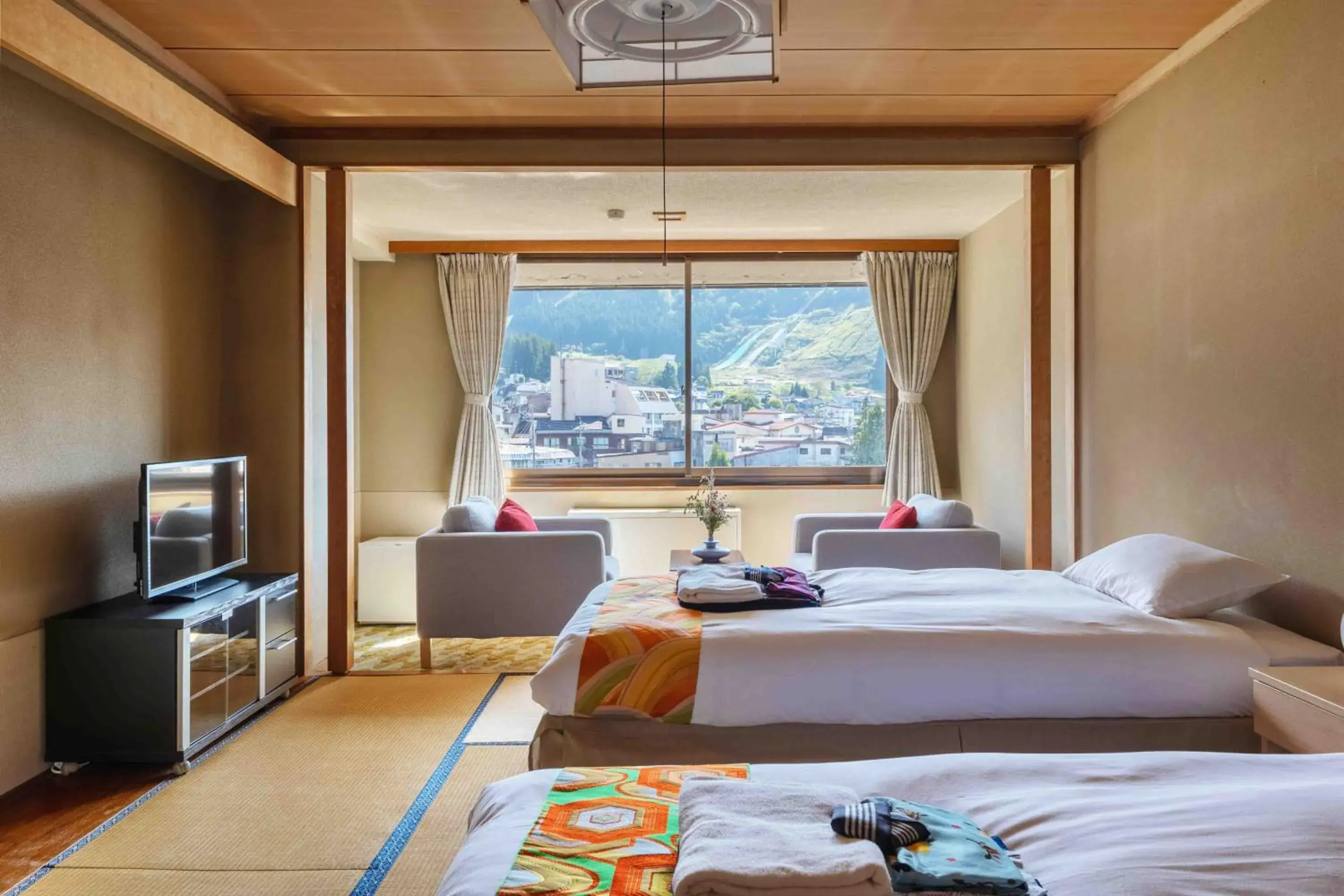 Twin Room with Tatami Floor - single occupancy in Nozawa View Hotel Shimataya Twin Room with Tatami Floor - single occupancy in Nozawa View Hotel Shimataya