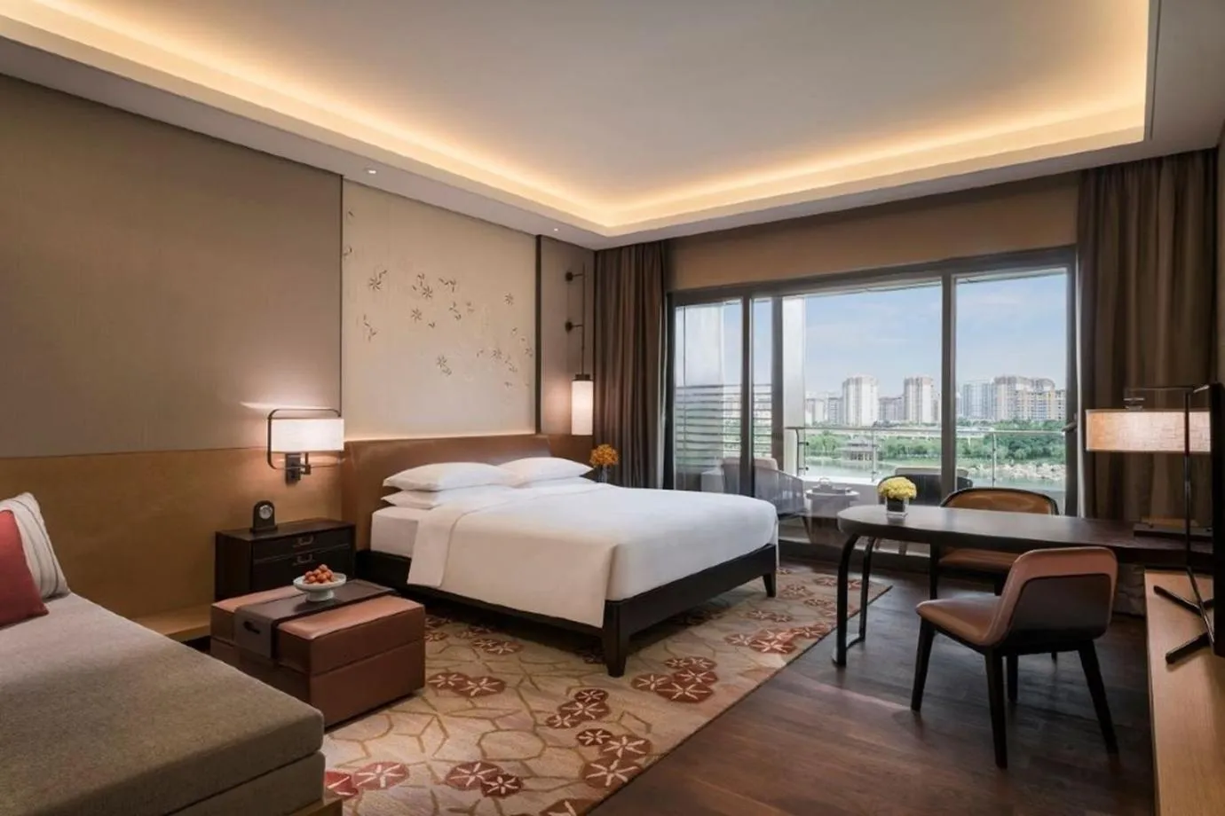 Photo of the whole room, Bed in Hyatt Regency Xi'an