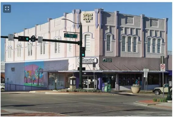 Neighbourhood in Holiday Inn Express & Suites - Denton North by IHG