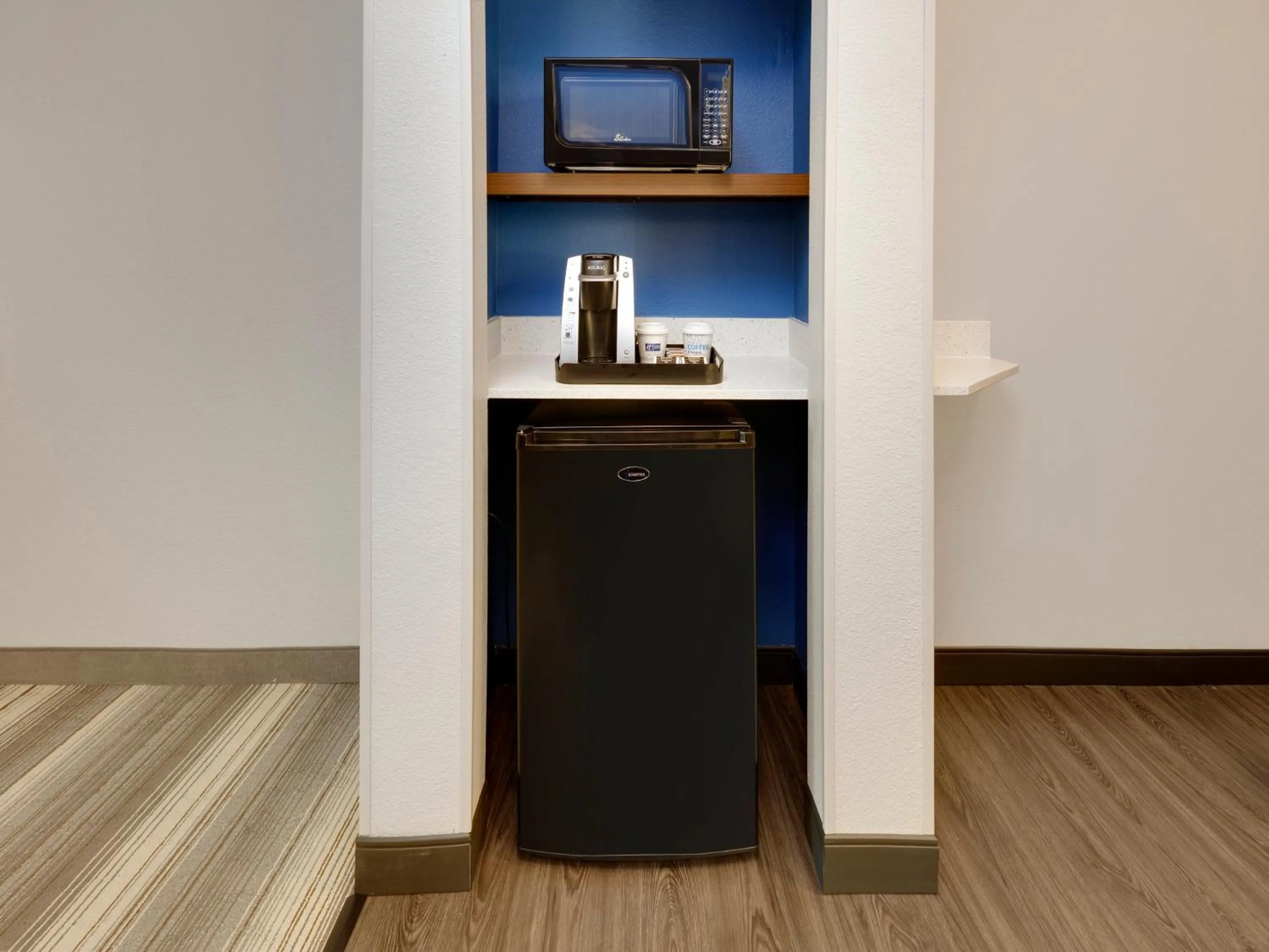 Photo of the whole room in Holiday Inn Express & Suites - Denton North by IHG