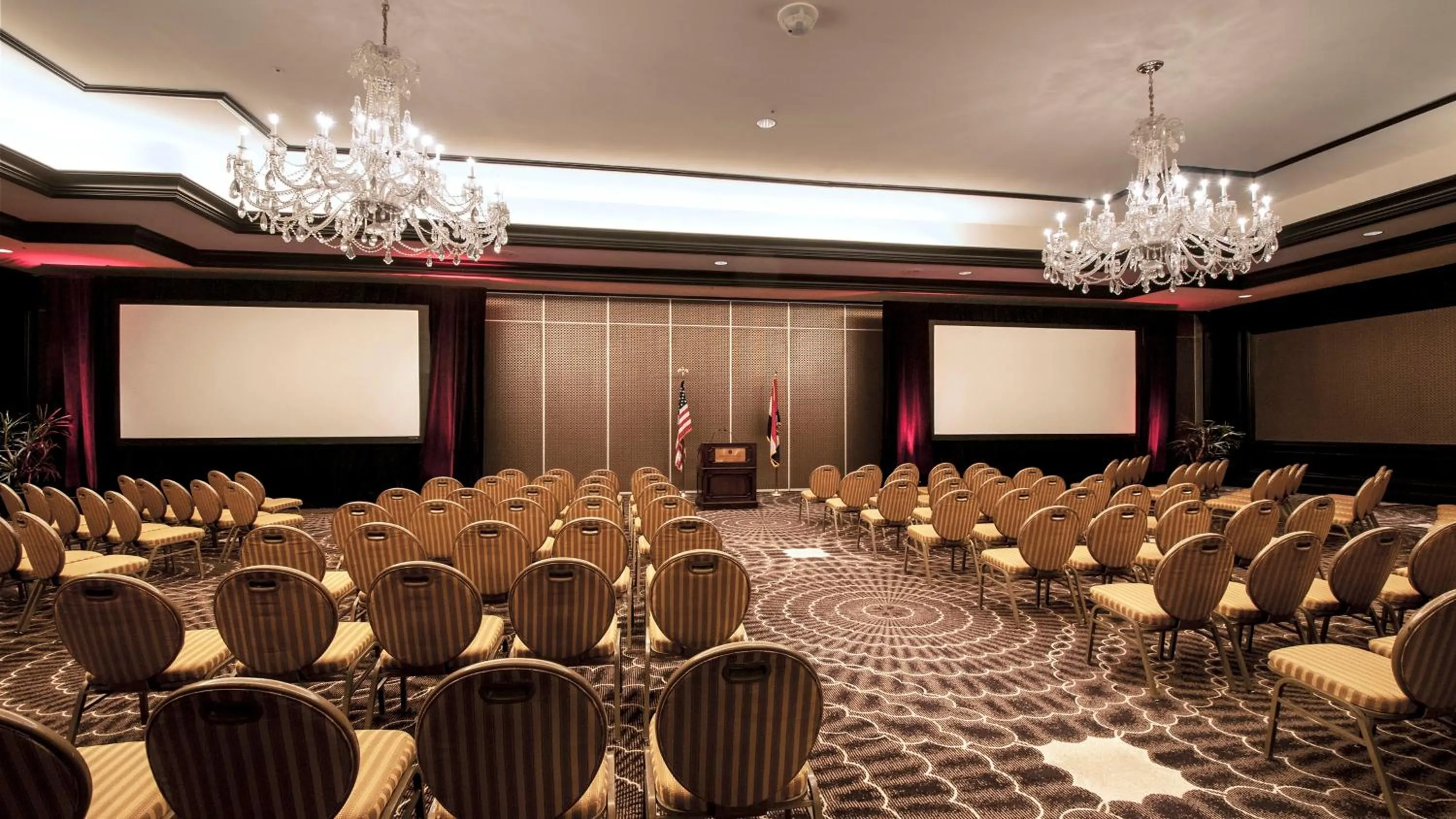 Meeting/conference room in InterContinental Kansas City at the Plaza by IHG