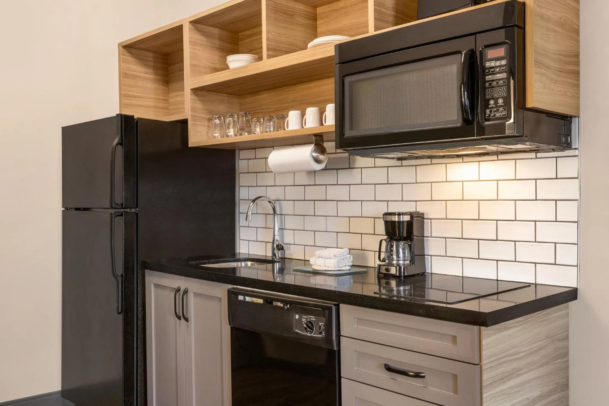 Photo of the whole room in Candlewood Suites Mount Pleasant by IHG