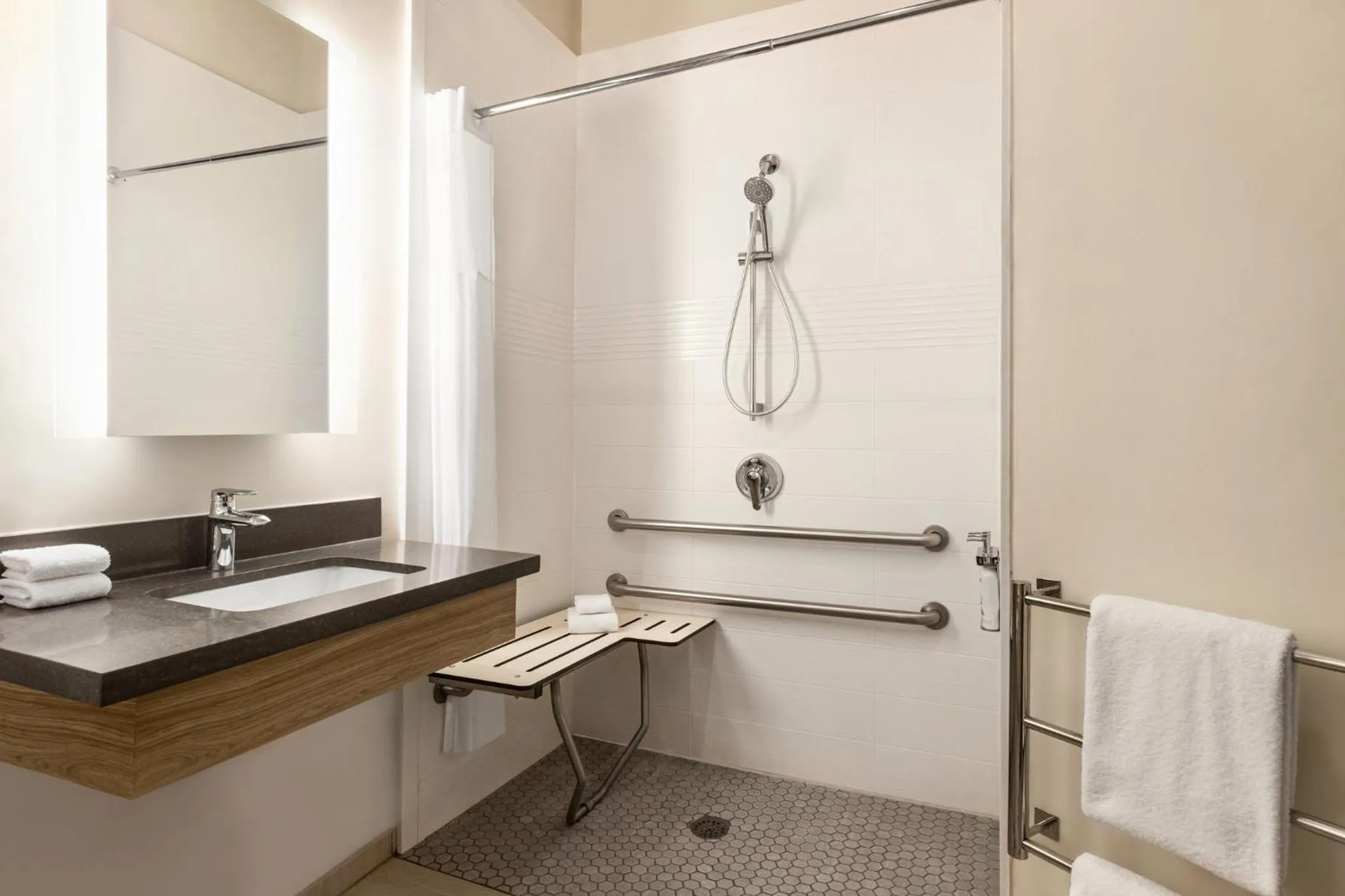 Bathroom in Candlewood Suites Mount Pleasant by IHG