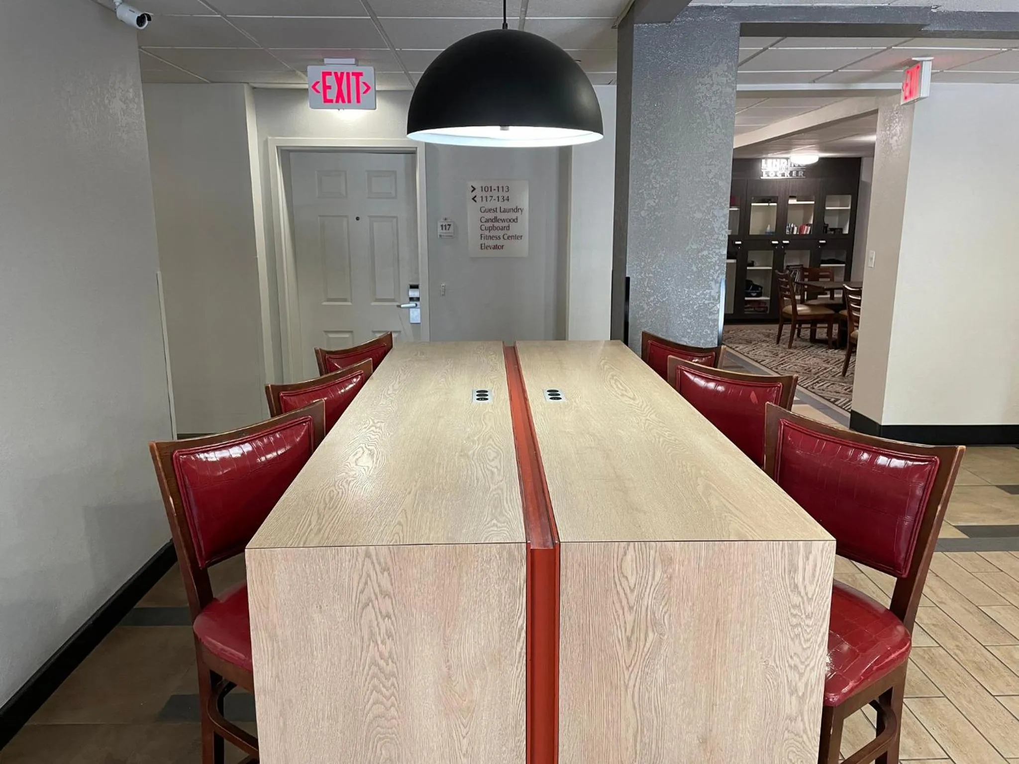 Breakfast in Candlewood Suites - East Syracuse - Carrier Circle by IHG